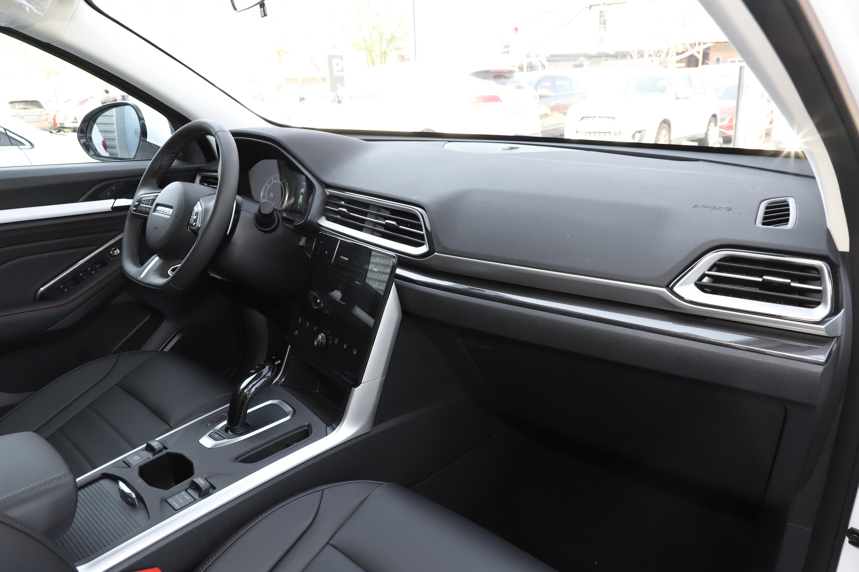 哈弗f5内饰-后排-发动机-易车