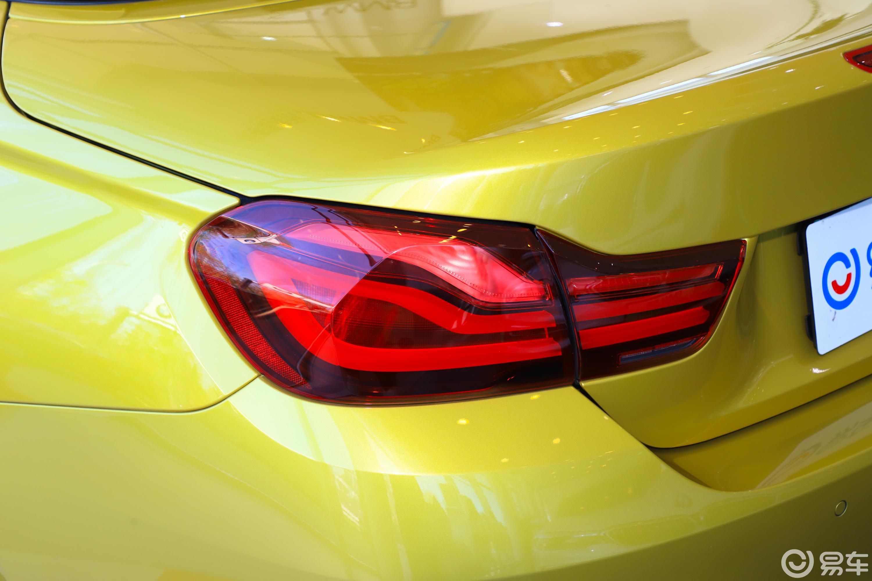 【宝马m42019款m4敞篷轿跑车猎影版尾灯侧45度俯拍汽车图片-汽车图片