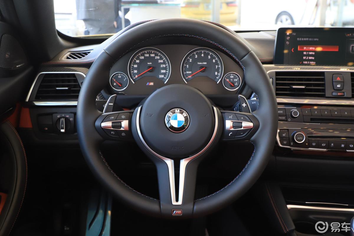 【宝马m42019款m4 敞篷轿跑车猎影版方向盘汽车图片-汽车图片大全】