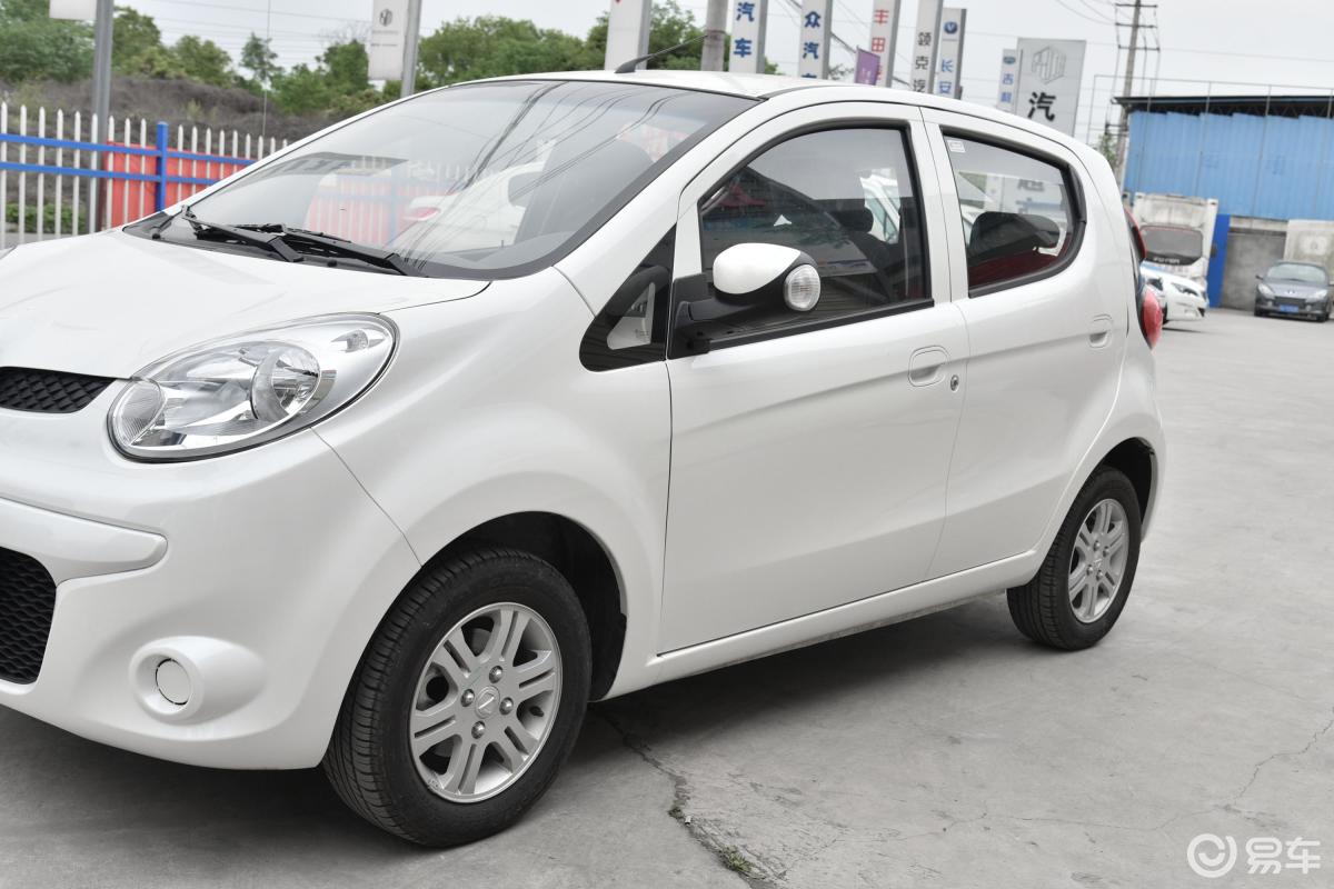 【江铃e200l2020款标准版外观汽车图片-汽车图片大全】-易车