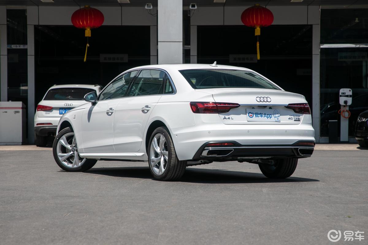 【奥迪a4l40 tfsi quattro 豪华致雅型正后水平图片-汽车图片大全】