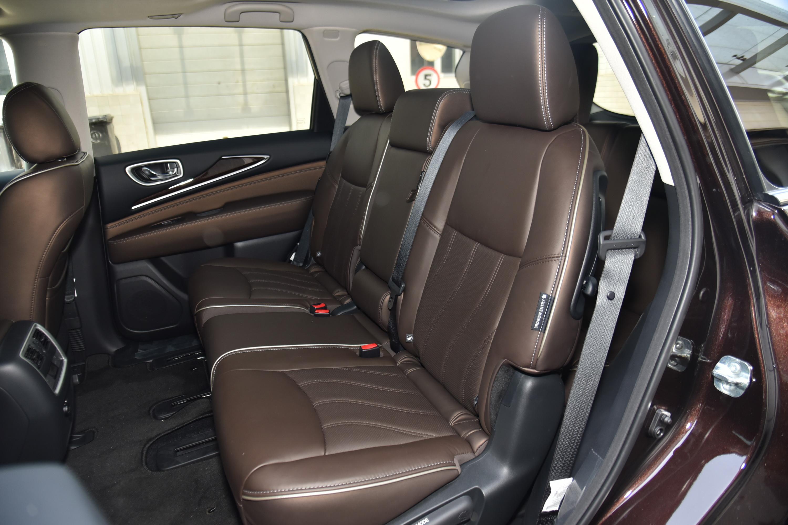 英菲尼迪qx60(进口)内饰_轴距_扭矩