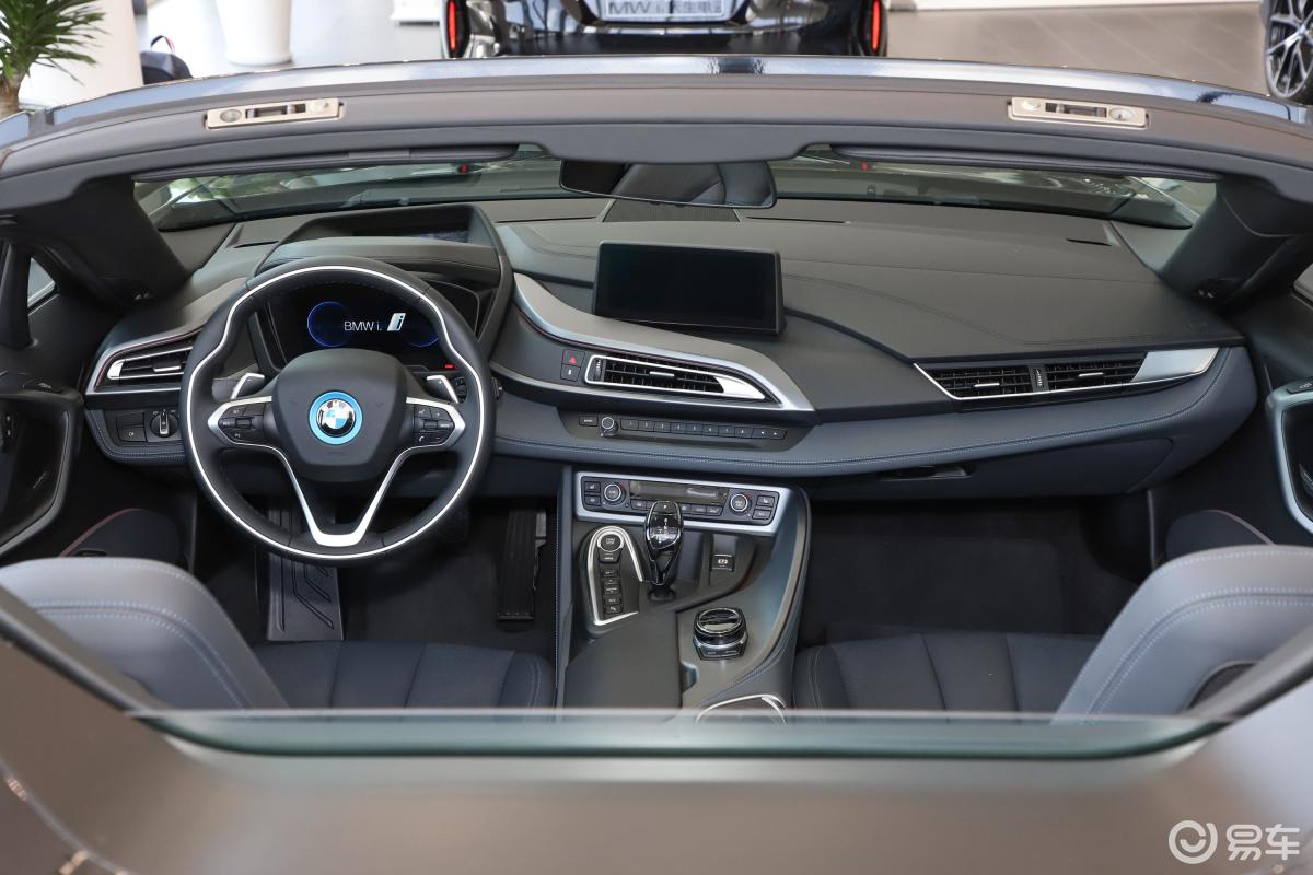 【宝马i82019款敞篷跑车内饰全景正拍汽车图片-汽车图片大全】-易车