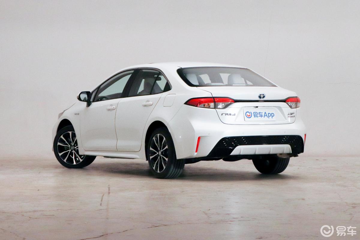 双擎1.8l e-cvt 运动版