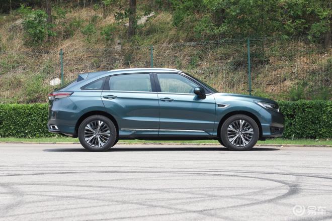 【锦鸿店urv直降25000元 周年庆典限时抢_汽车新闻】-易车_东风本田