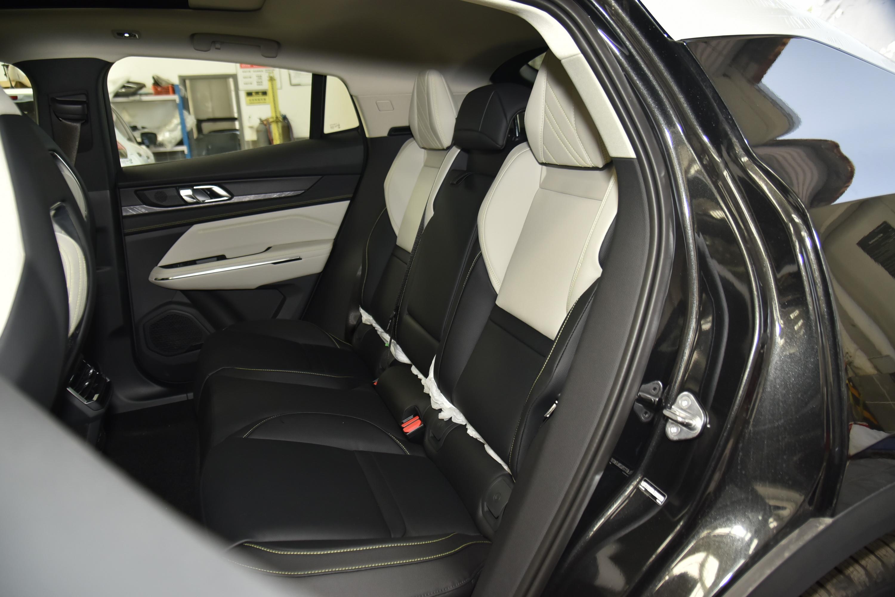 领克05空间-发动机-易车