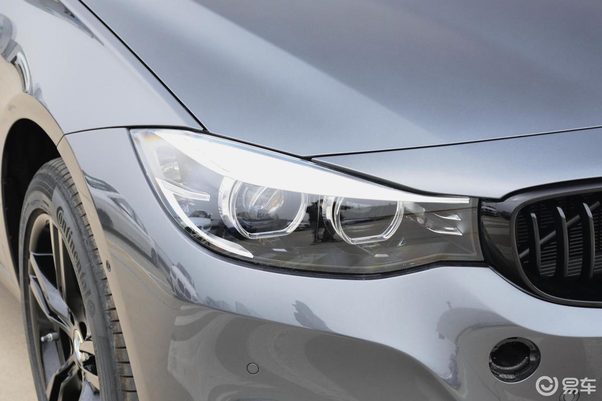 【宝马3系gt2020款320i m运动曜夜版大灯侧45度俯拍汽车图片-汽车图片
