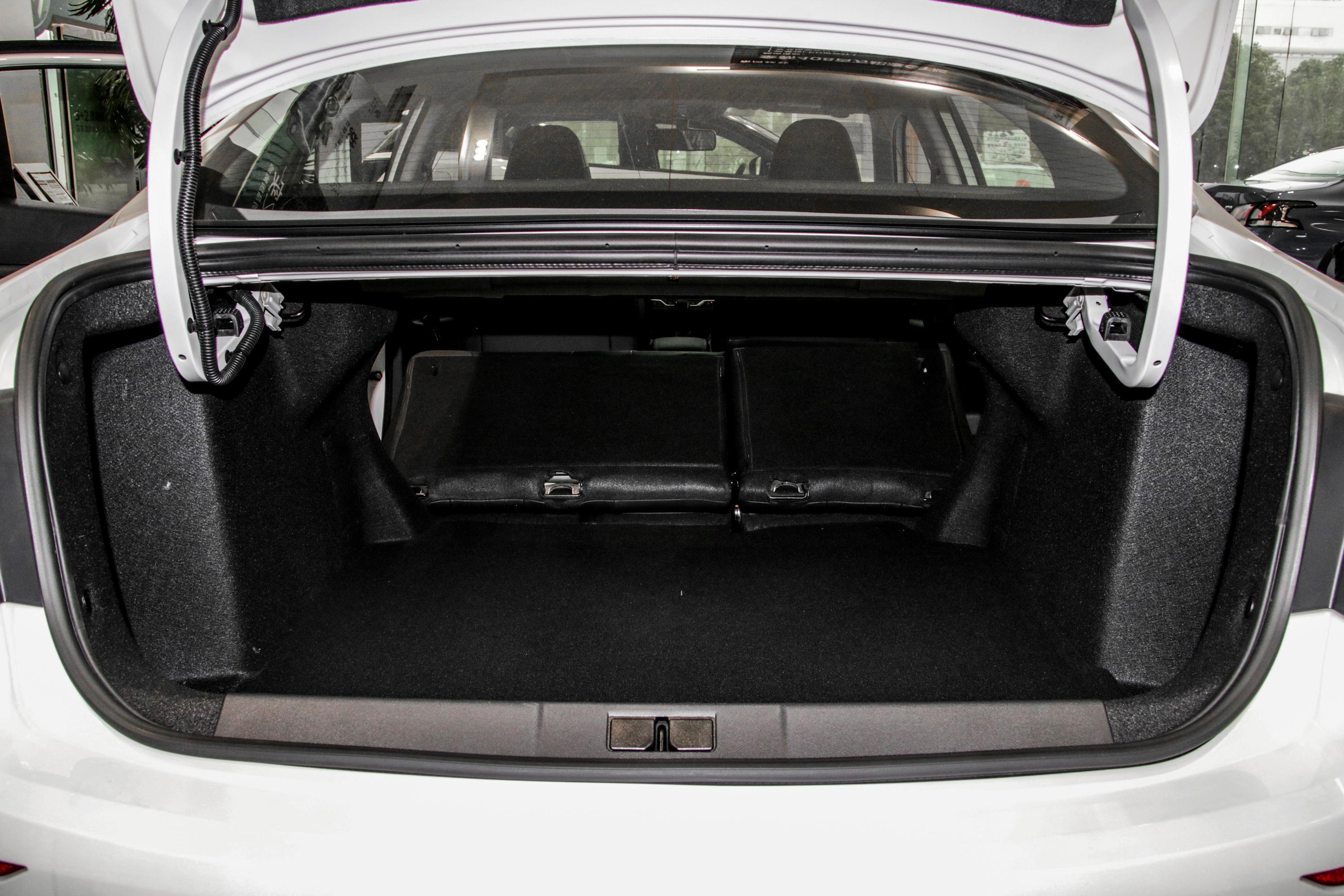 标致408车灯-座椅-气囊-易车