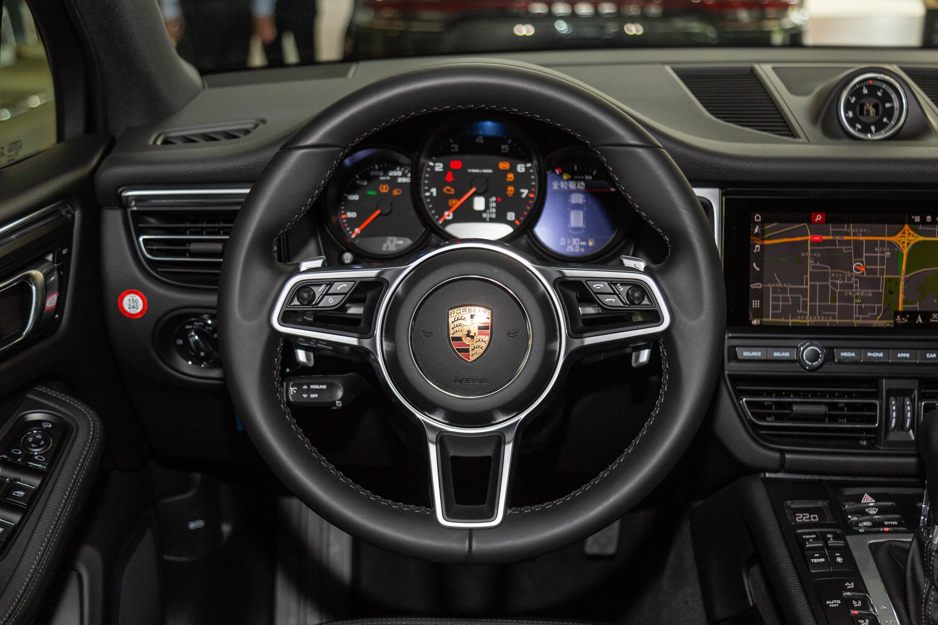 macan车头-方向盘-气囊-易车