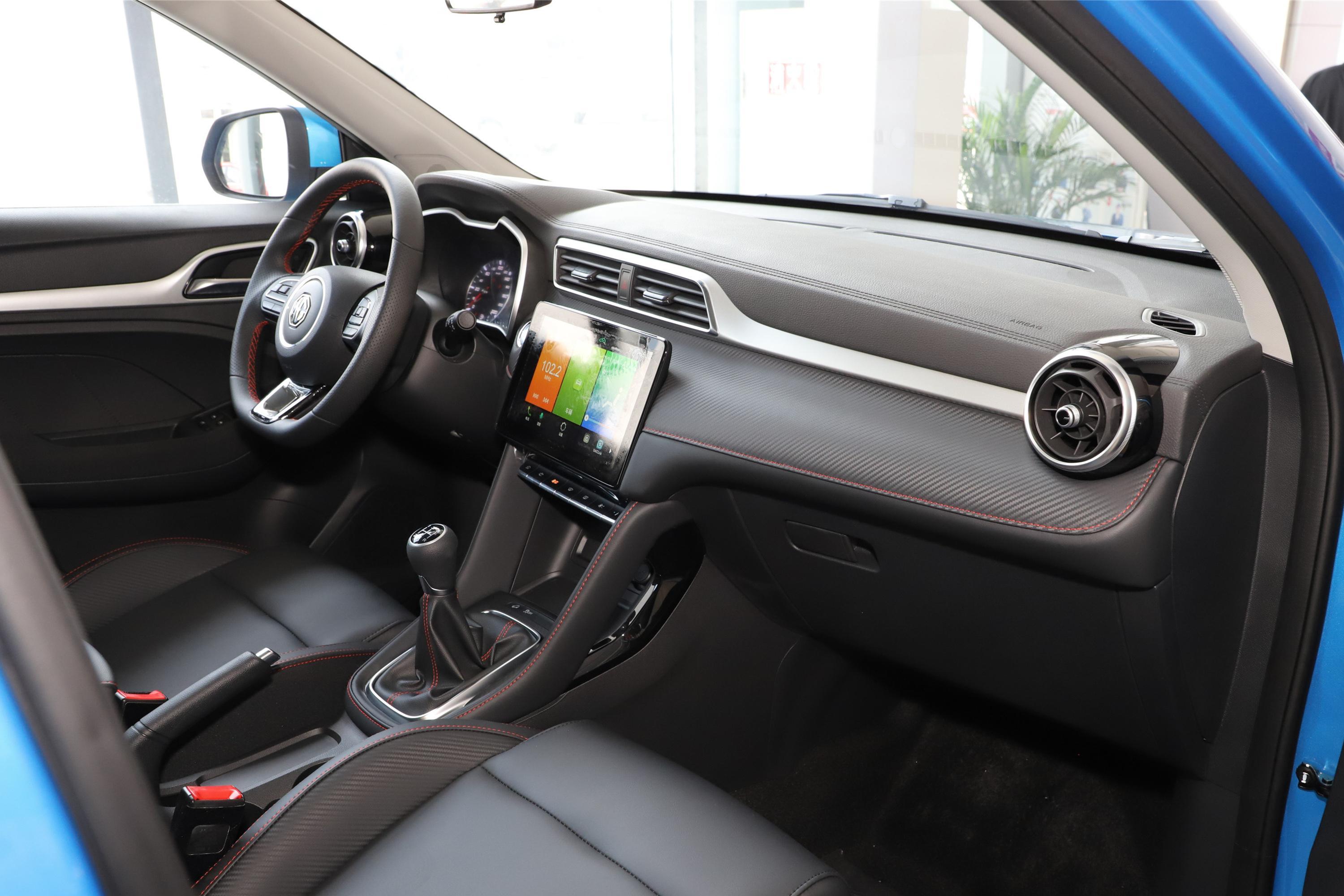 名爵zs内饰-轴距-动力-易车