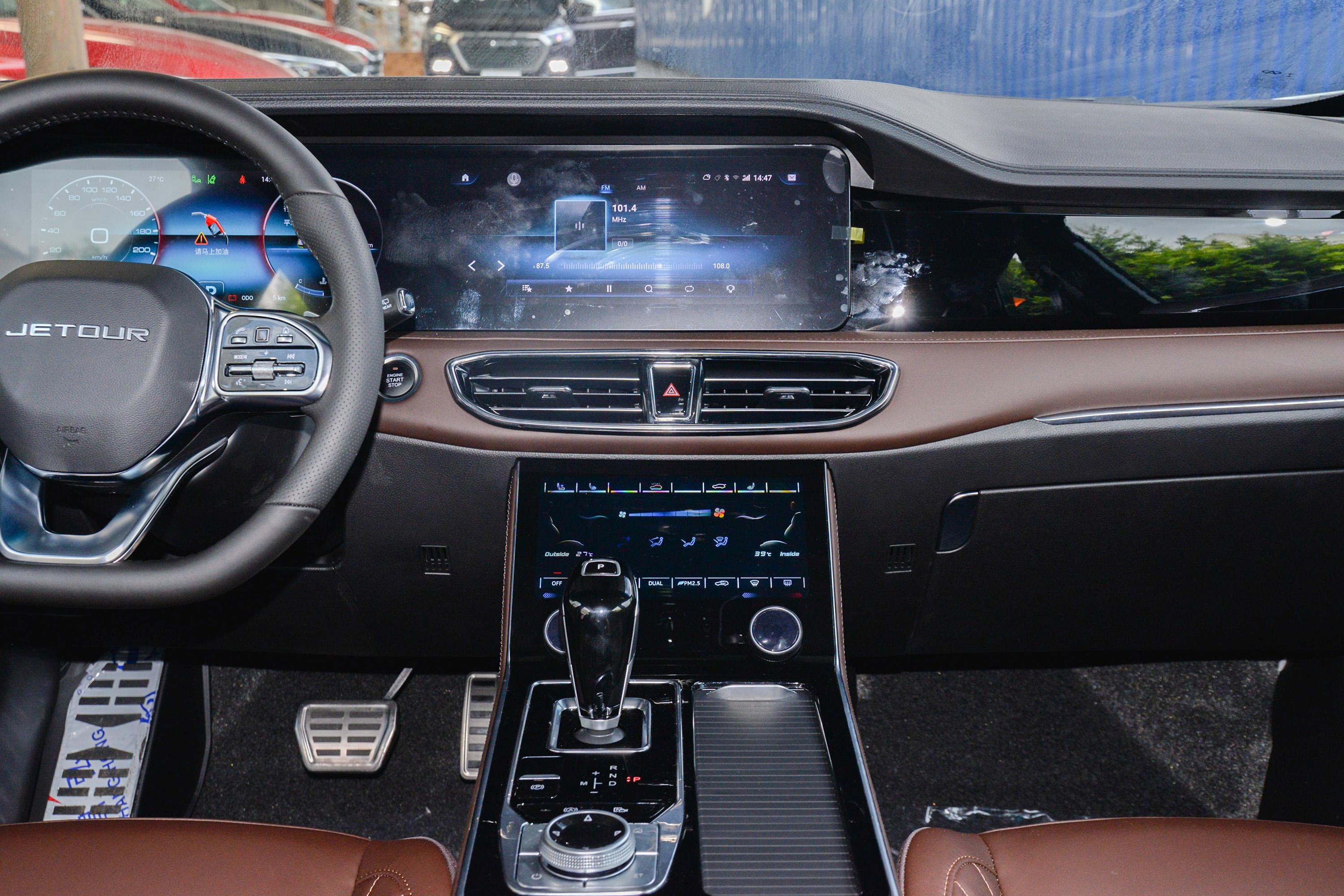 捷途x95车尾_方向盘_气囊