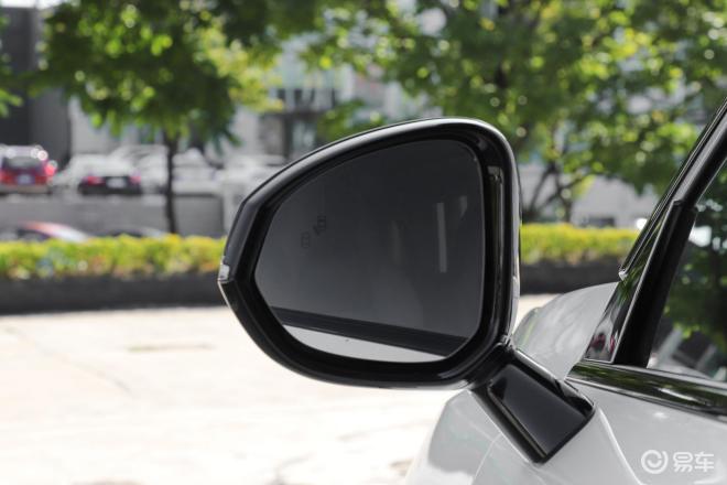 领克05购车即享终身免费质保