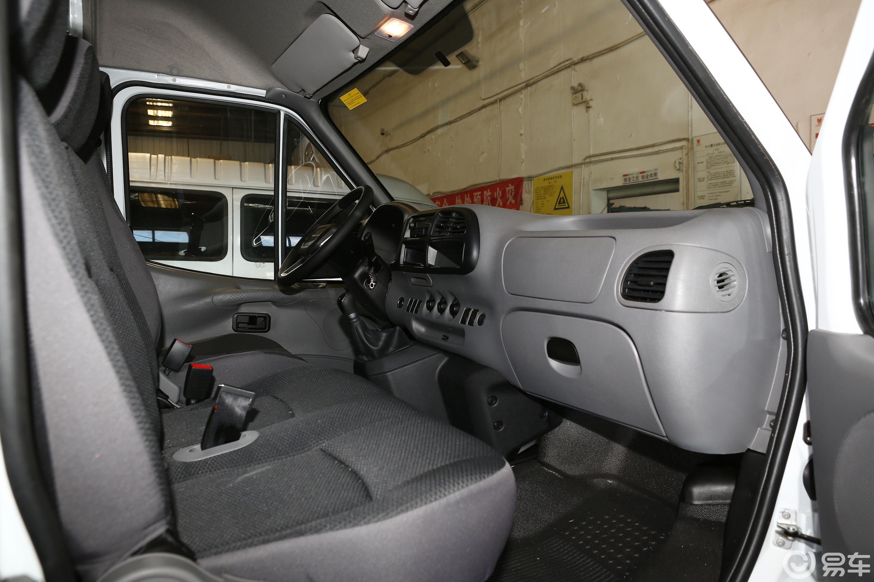 江铃汽车  特顺 2019款  2019款  2017款  2.