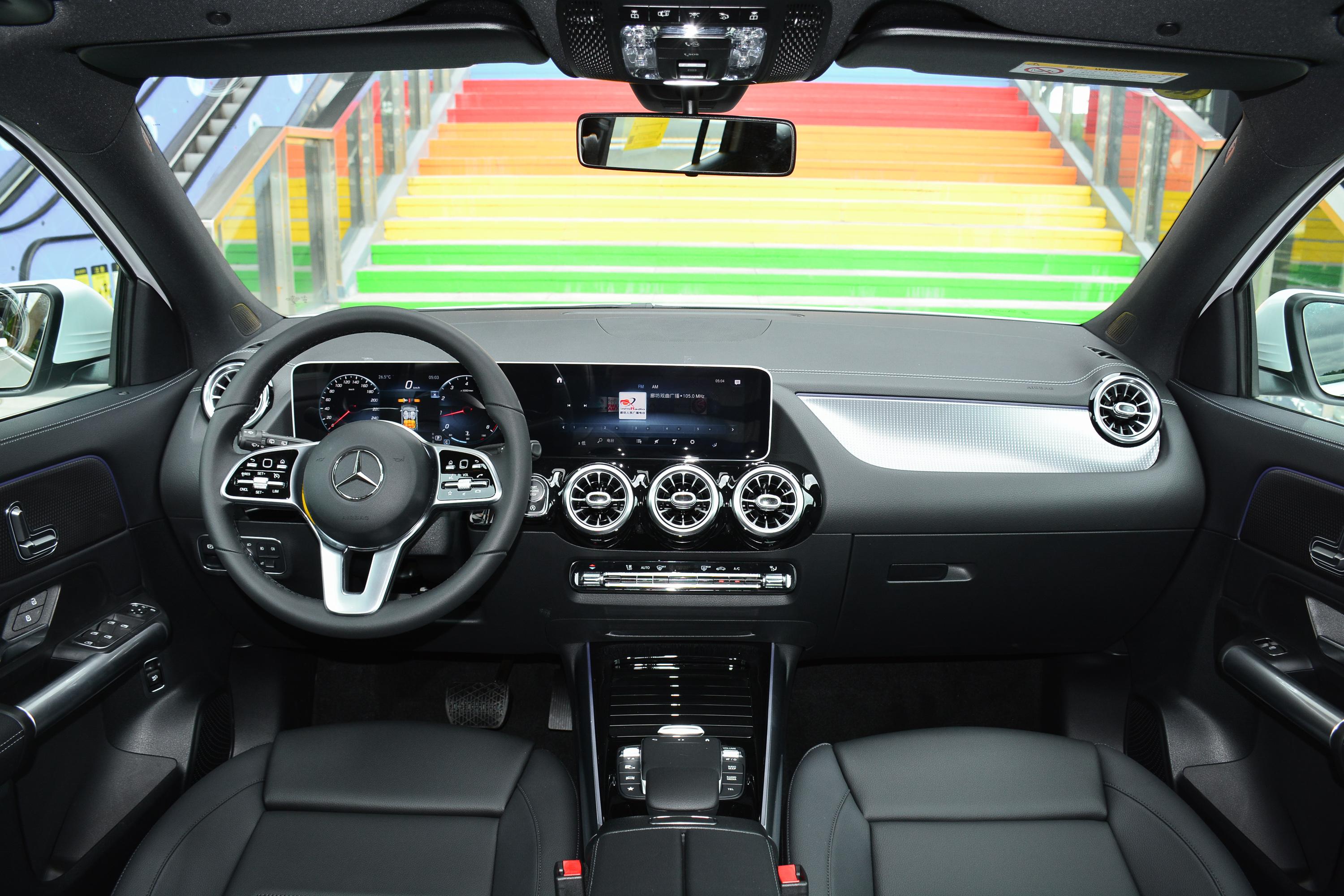 奔驰gla内饰-后排-动力-易车
