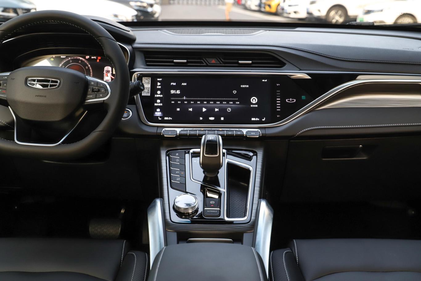 博越1.8td 双离合 智尊pro中控台整体