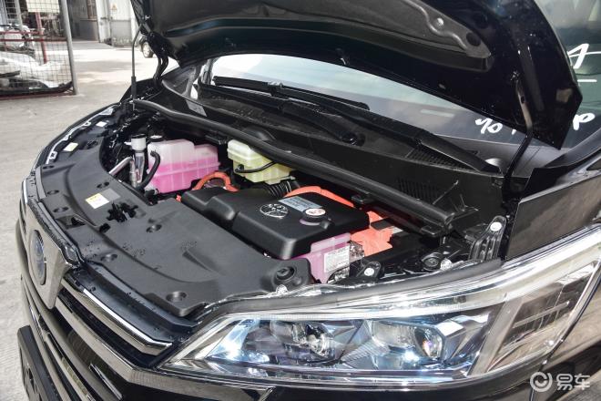 【威尔法双擎 动力强大先进 丰富安全配置_汽车新闻