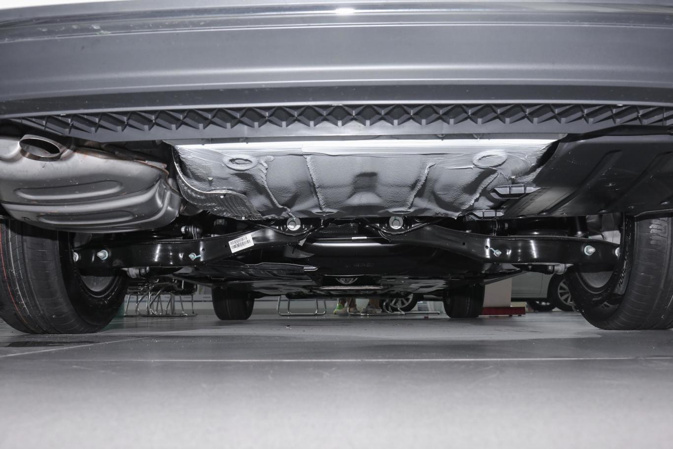 【速腾200tsi 双离合 舒适型 国v后悬架整体图片-汽车图片大全】-易车