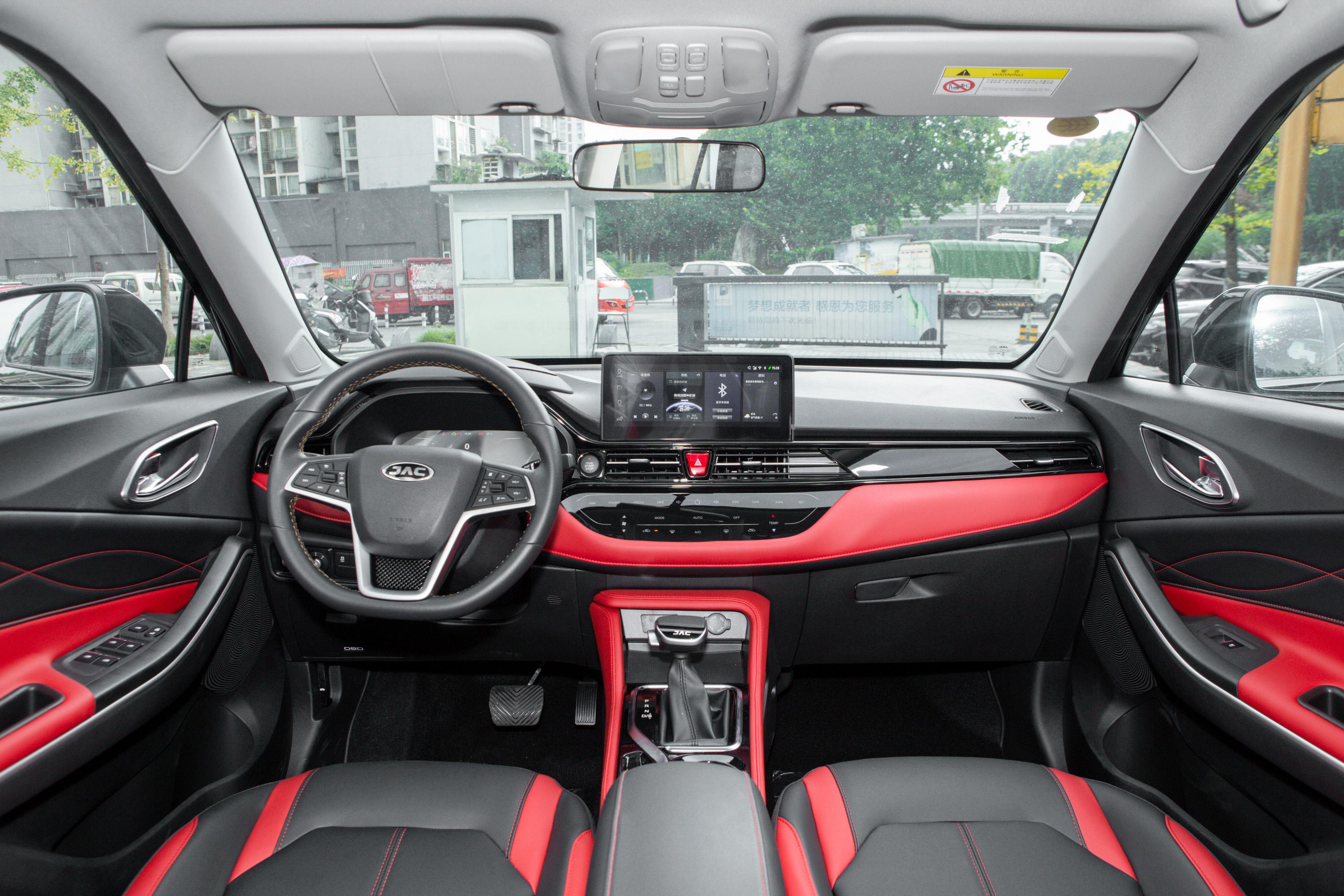 嘉悦x4车灯-座椅-气囊-易车