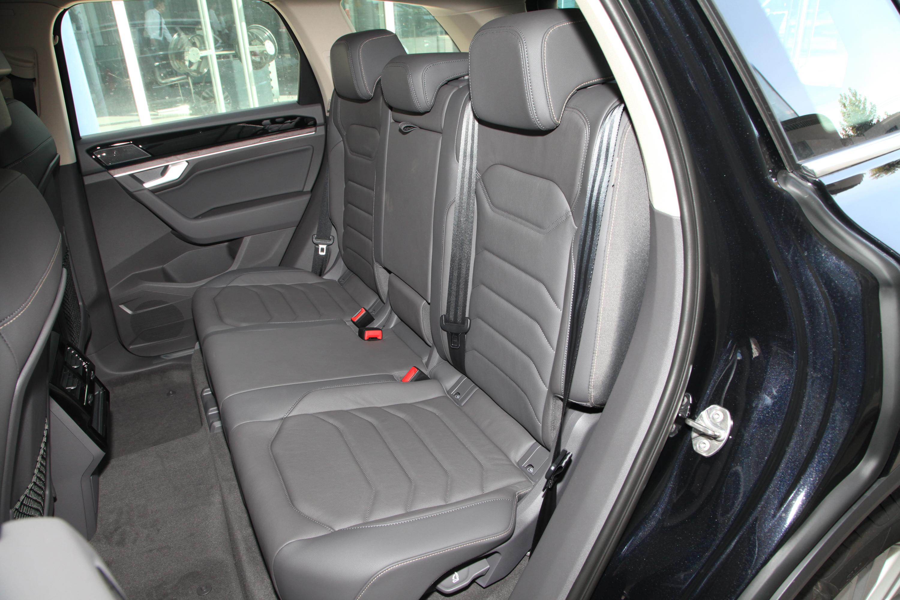 途锐刹车踏板-轴距-发动机-易车