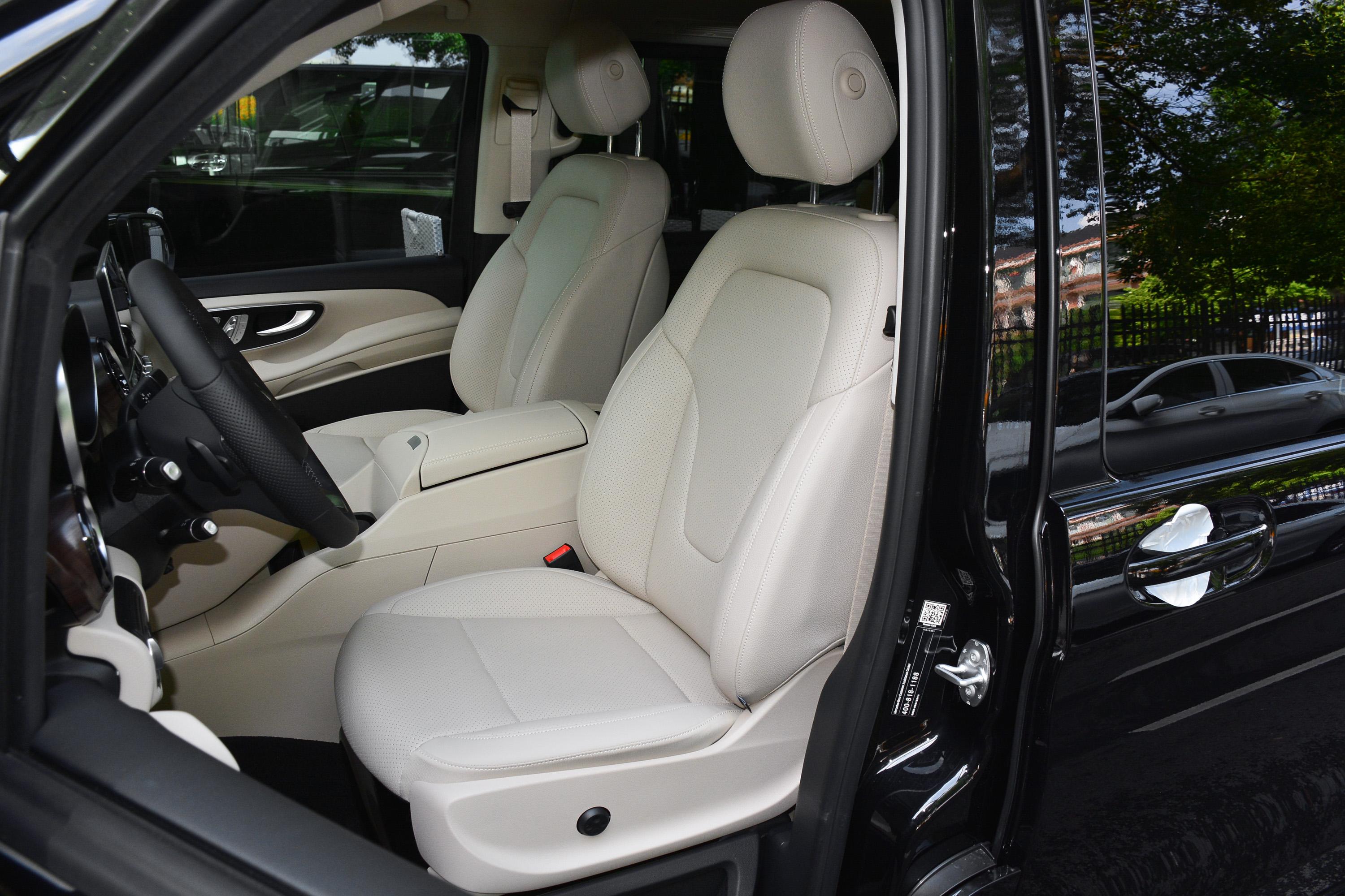 奔驰v级车头_座椅_气囊