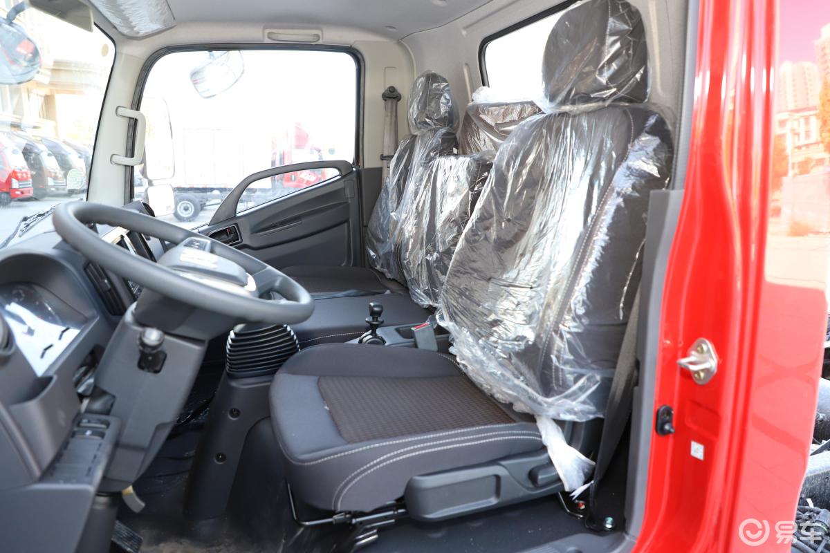 0l 170马力 3300轴距 单排载货车底盘内饰汽车图片-汽车图片大全】