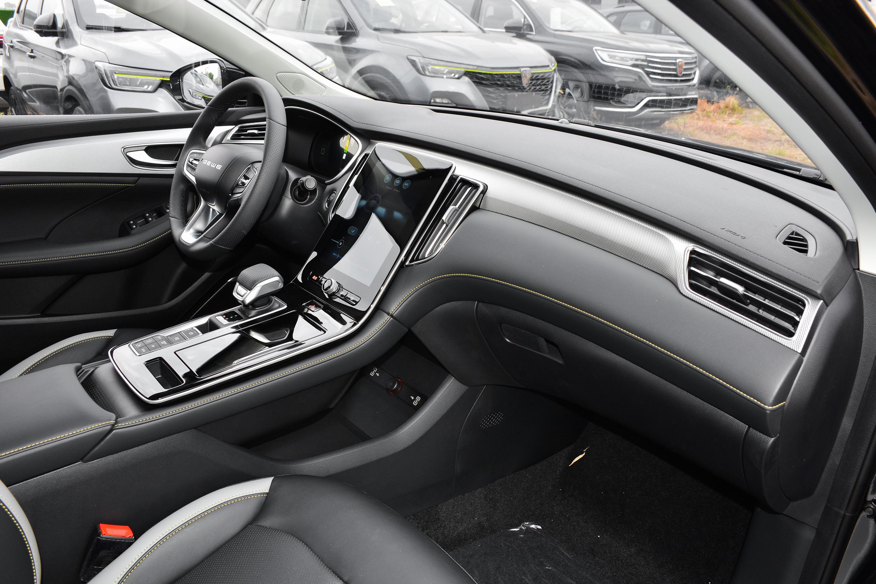 荣威ei6max插电混动车头座椅气囊