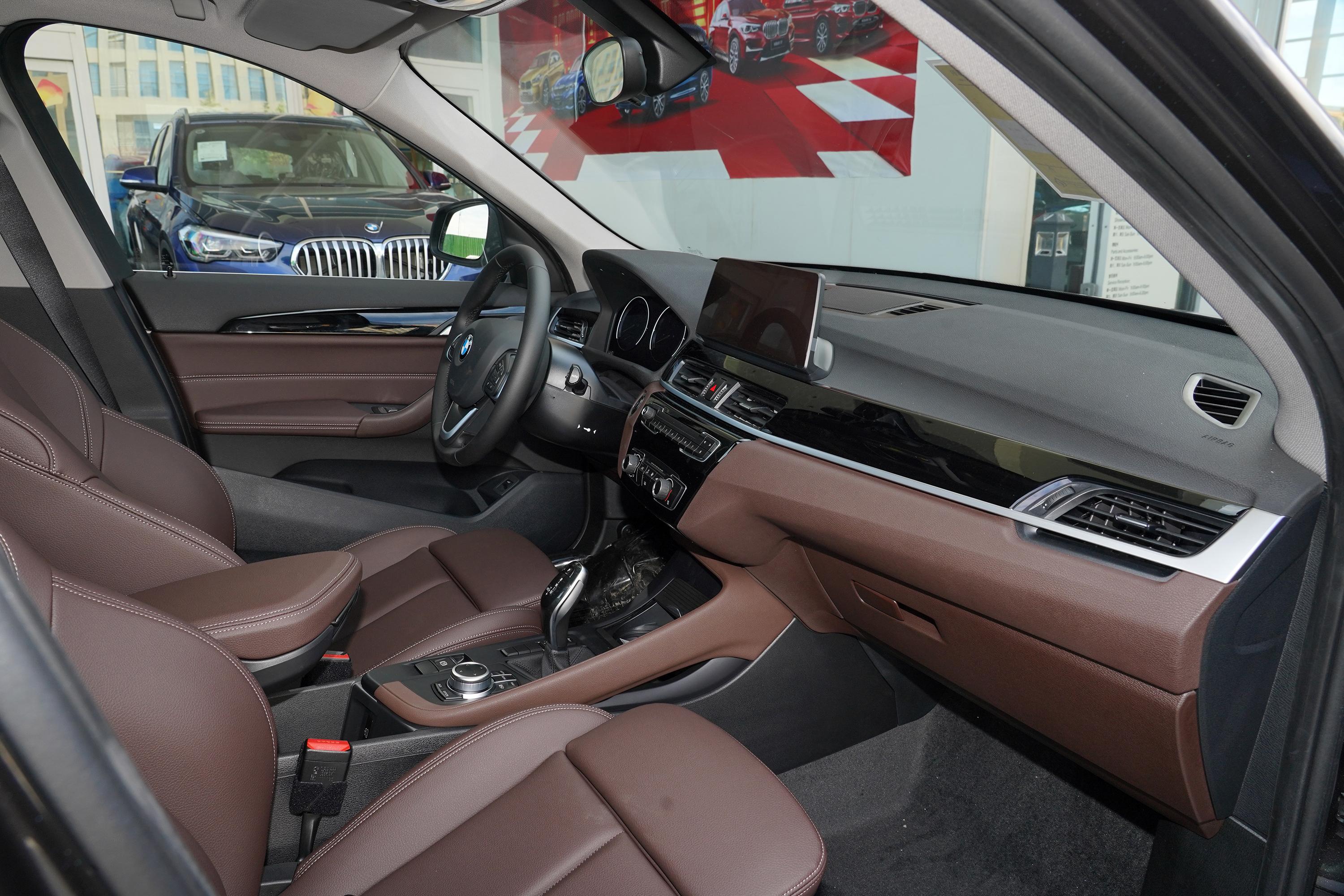 宝马x1内饰-空间-发动机-易车