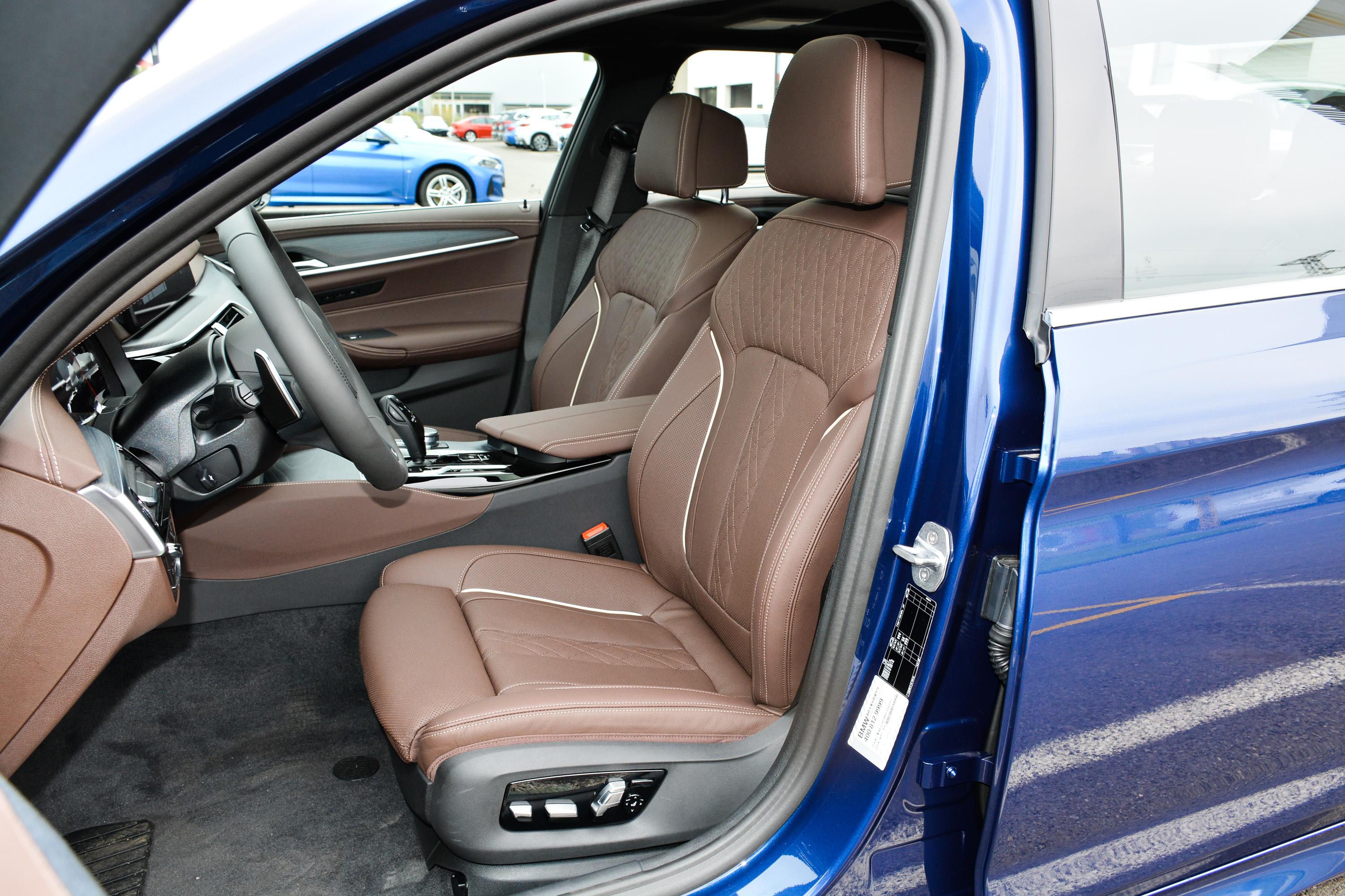 宝马5系大灯_座椅_气囊