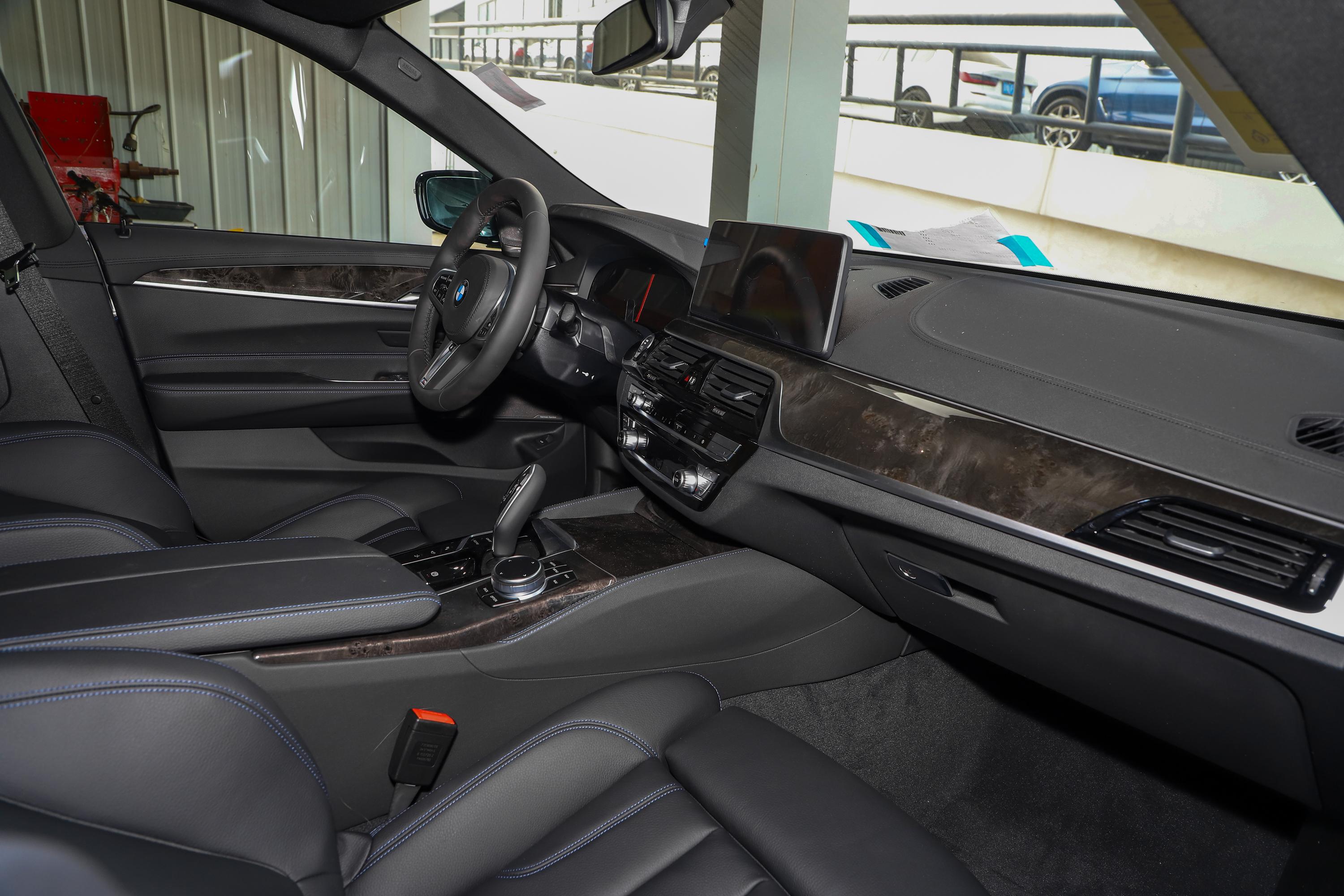 宝马6系gt内饰-空间-发动机-易车