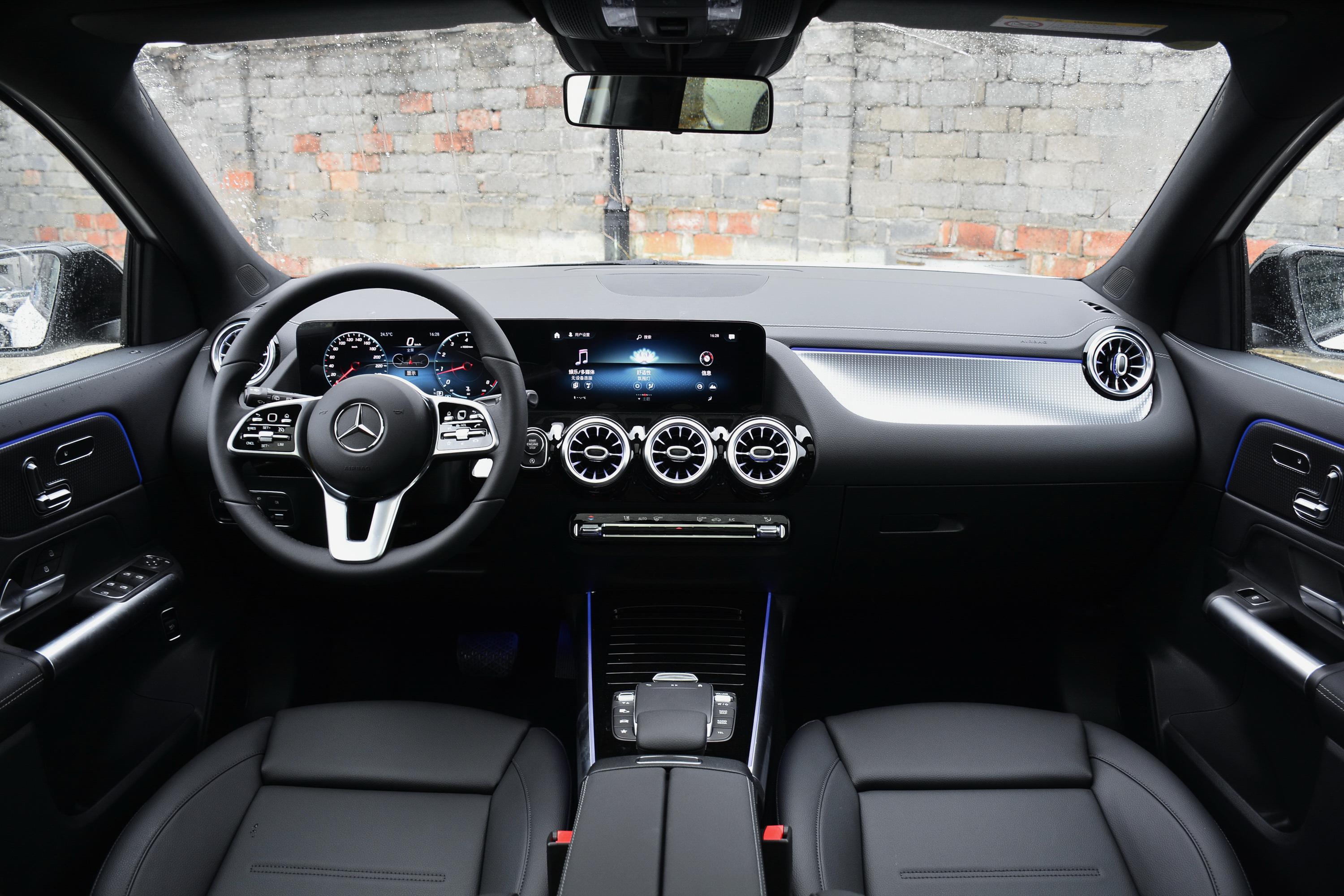 奔驰gla内饰-轴距-动力-易车
