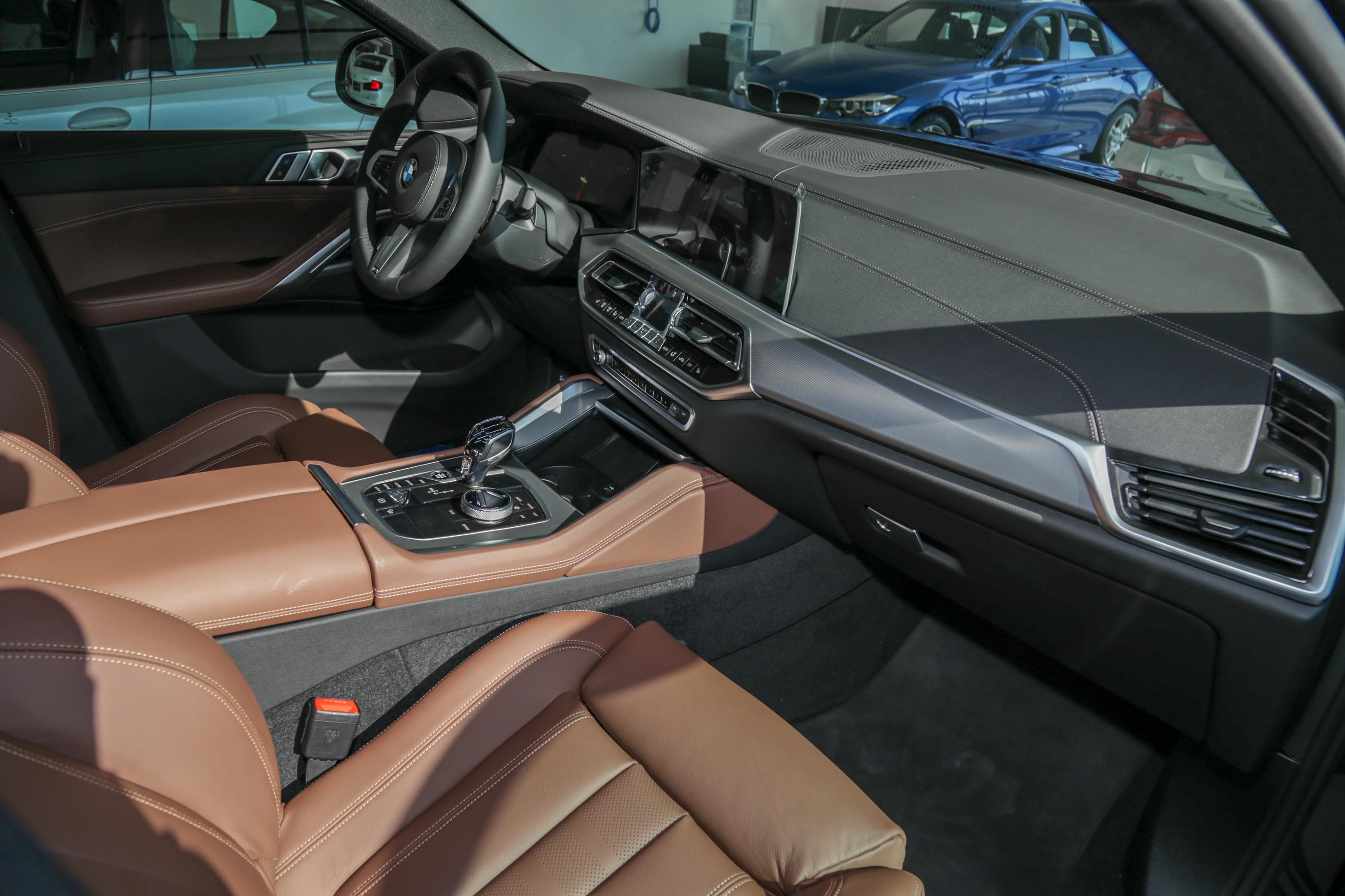 宝马x6内饰-轴距-扭矩-易车