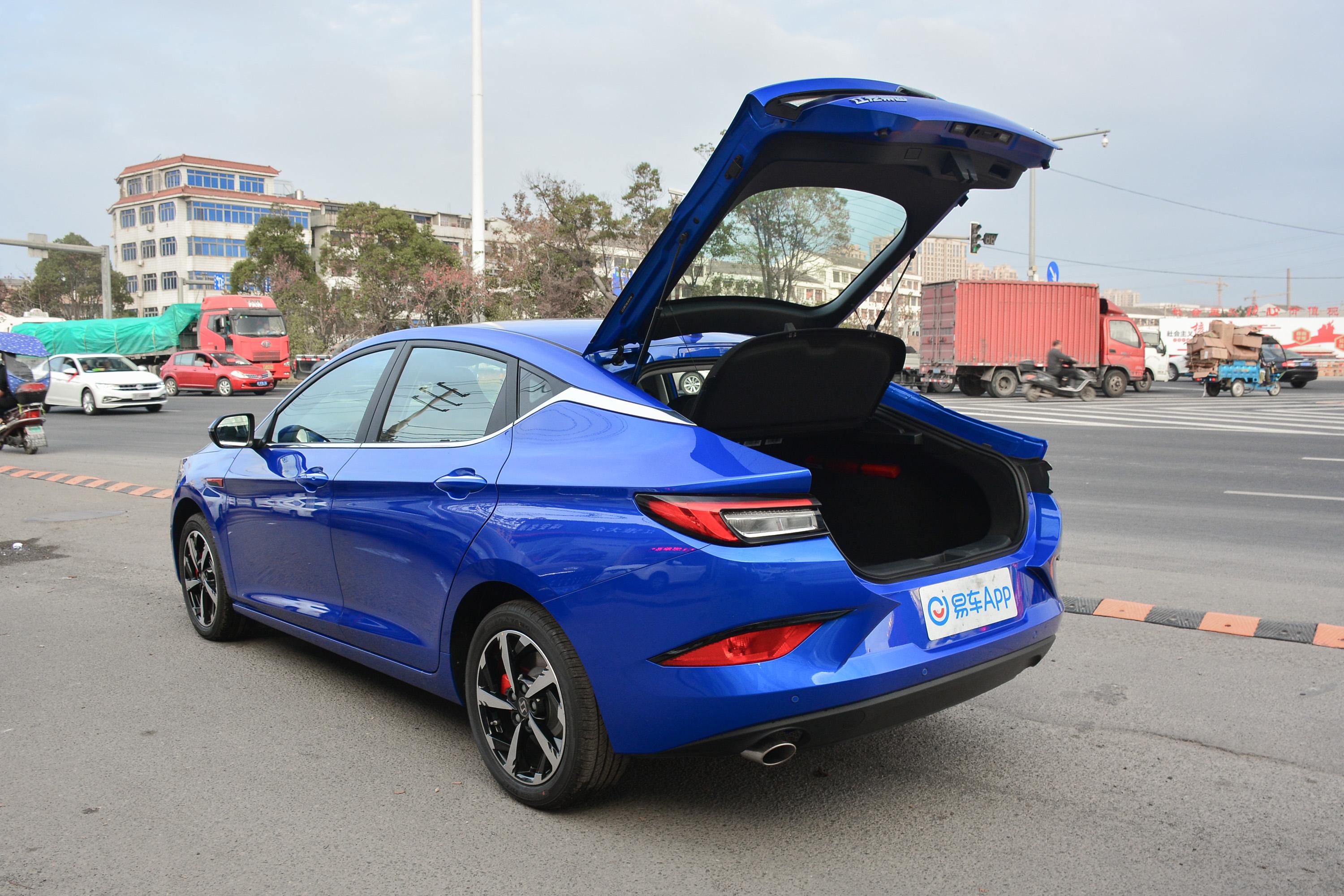 思皓a5大灯-方向盘-气囊-易车