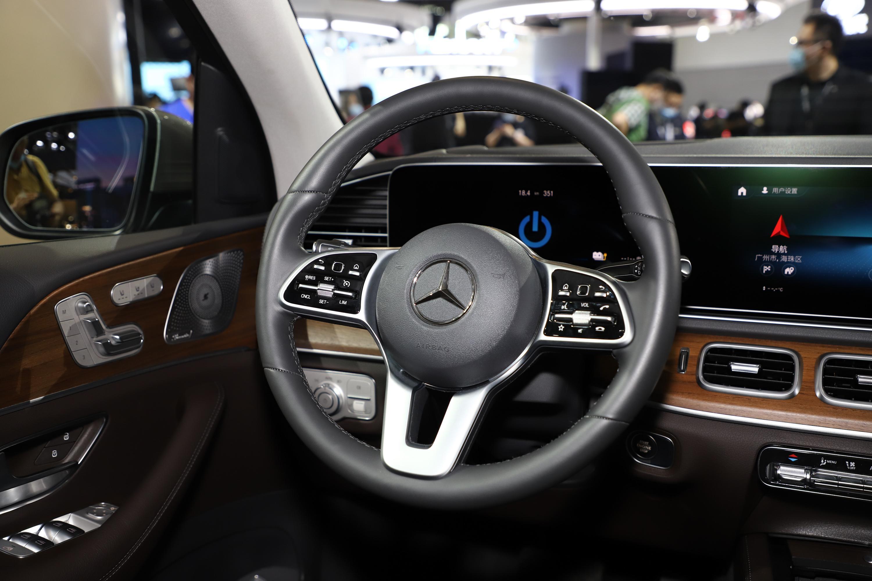 奔驰gle 插电混动车灯-方向盘-气囊-易车
