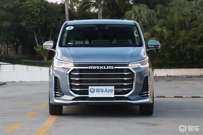 2021款g20为首发车型,上汽大通开创性了全球首款专为后排乘客设计