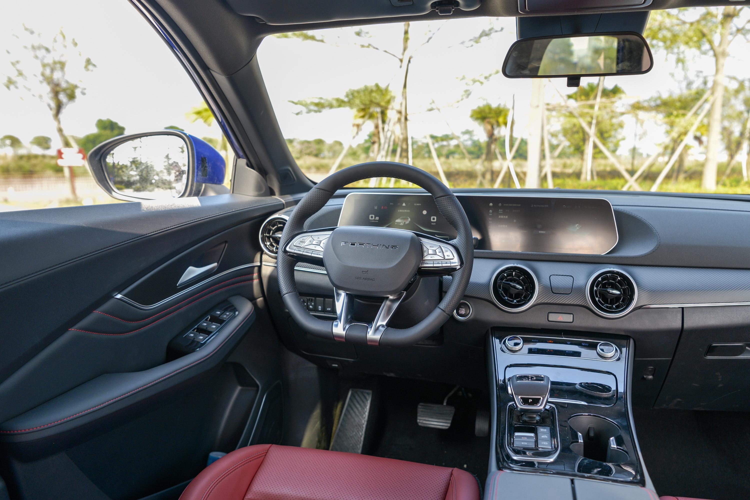 风行t5evo内饰后排双离合