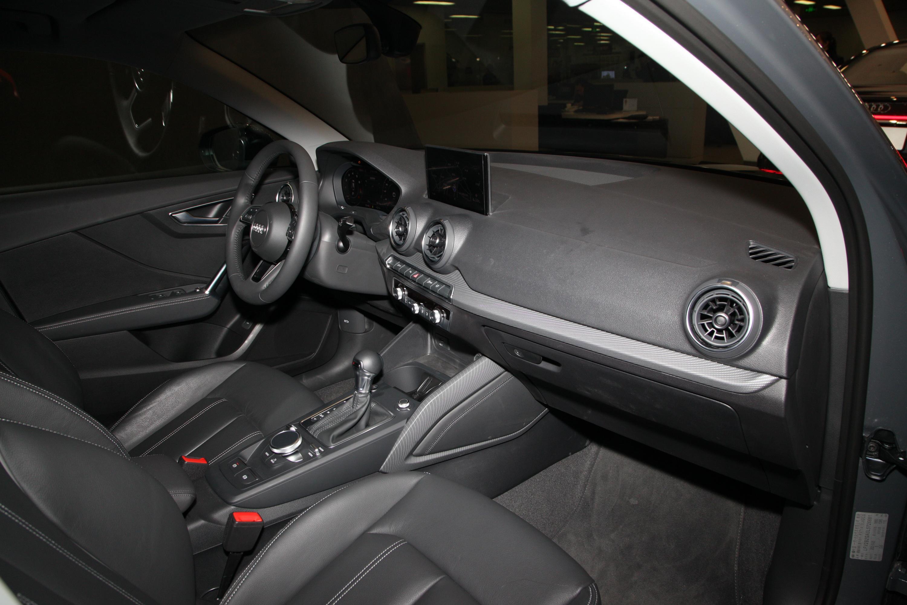 奥迪q2l座椅_空间_雷达