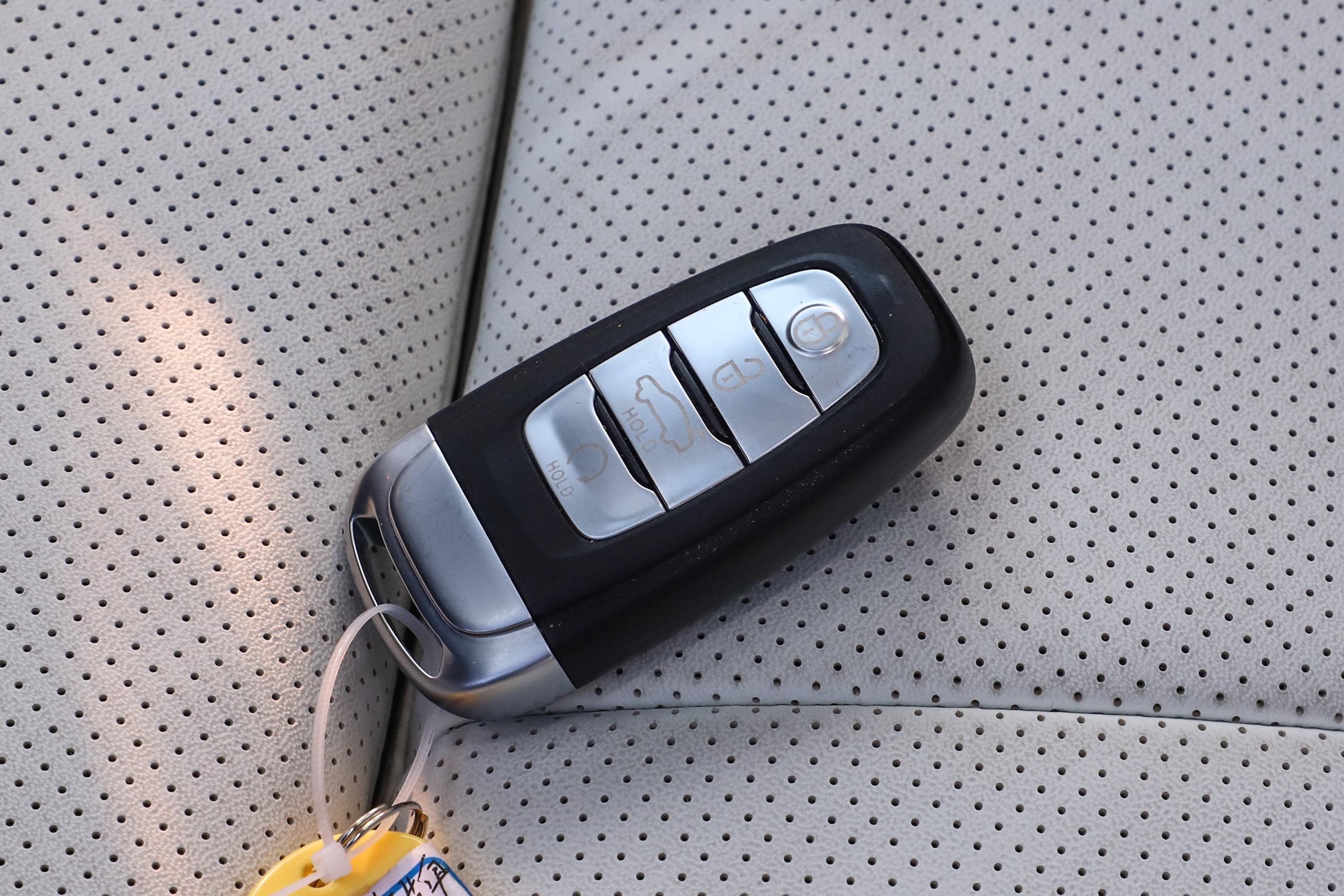 红旗e-hs9车尾-座椅-气囊-易车