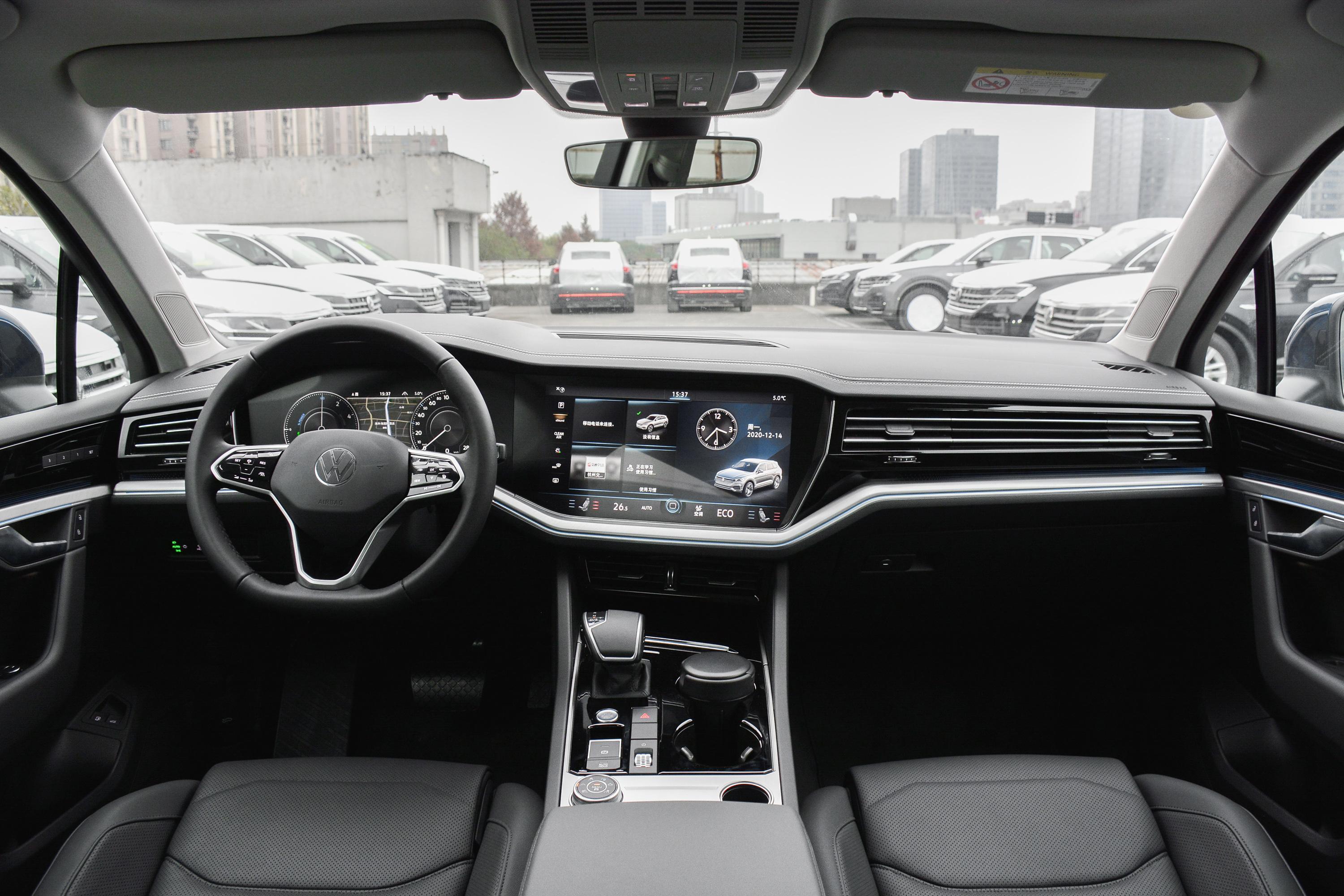 途锐 插电混动车尾-座椅-气囊-易车