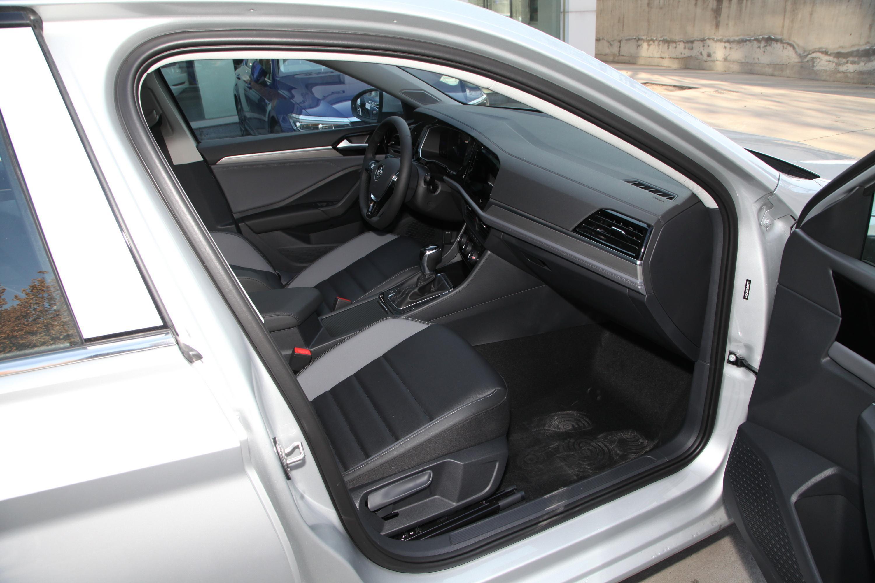 速腾空间-轴距-发动机-易车