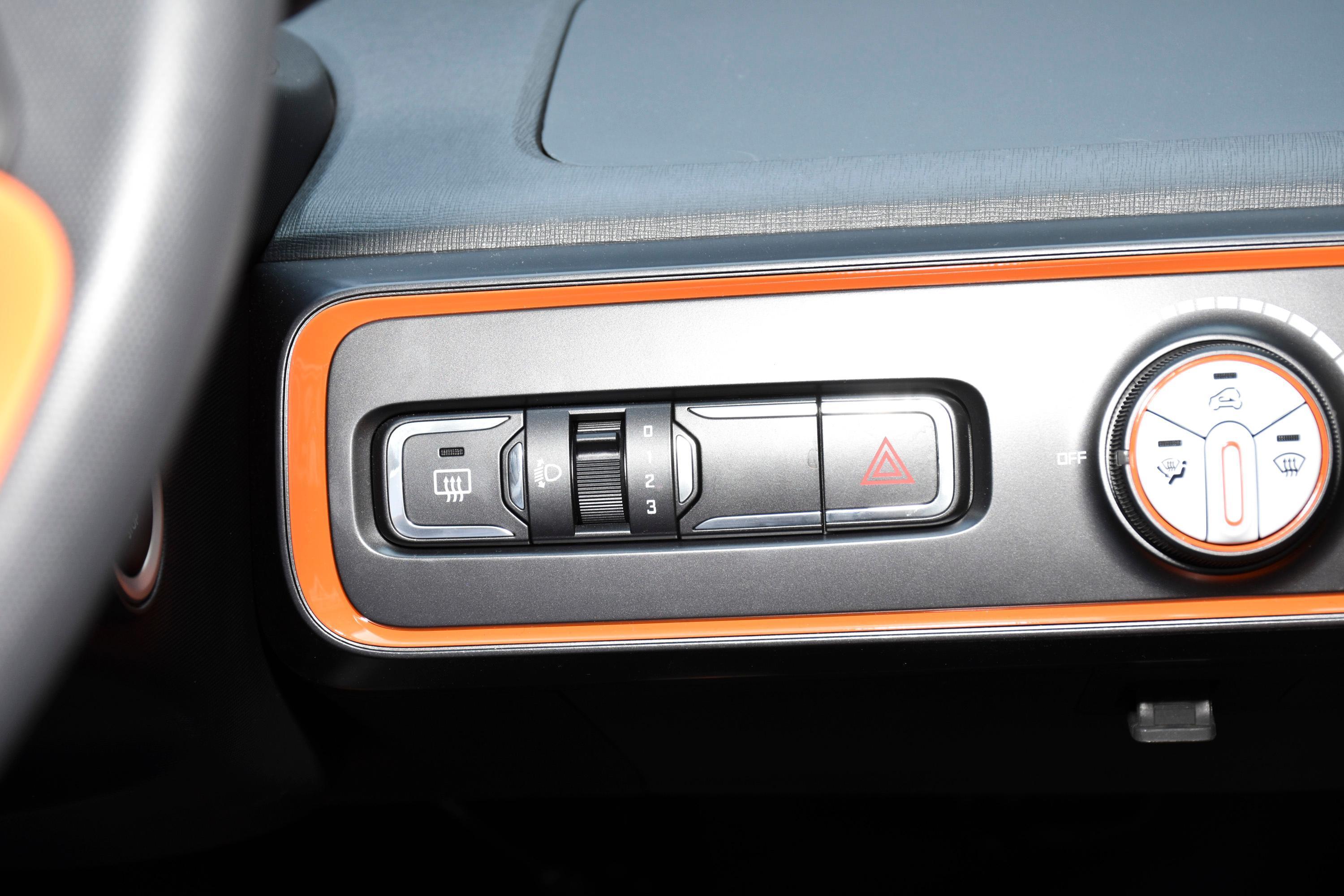 宝骏e100车头-座椅-胎压监测-易车