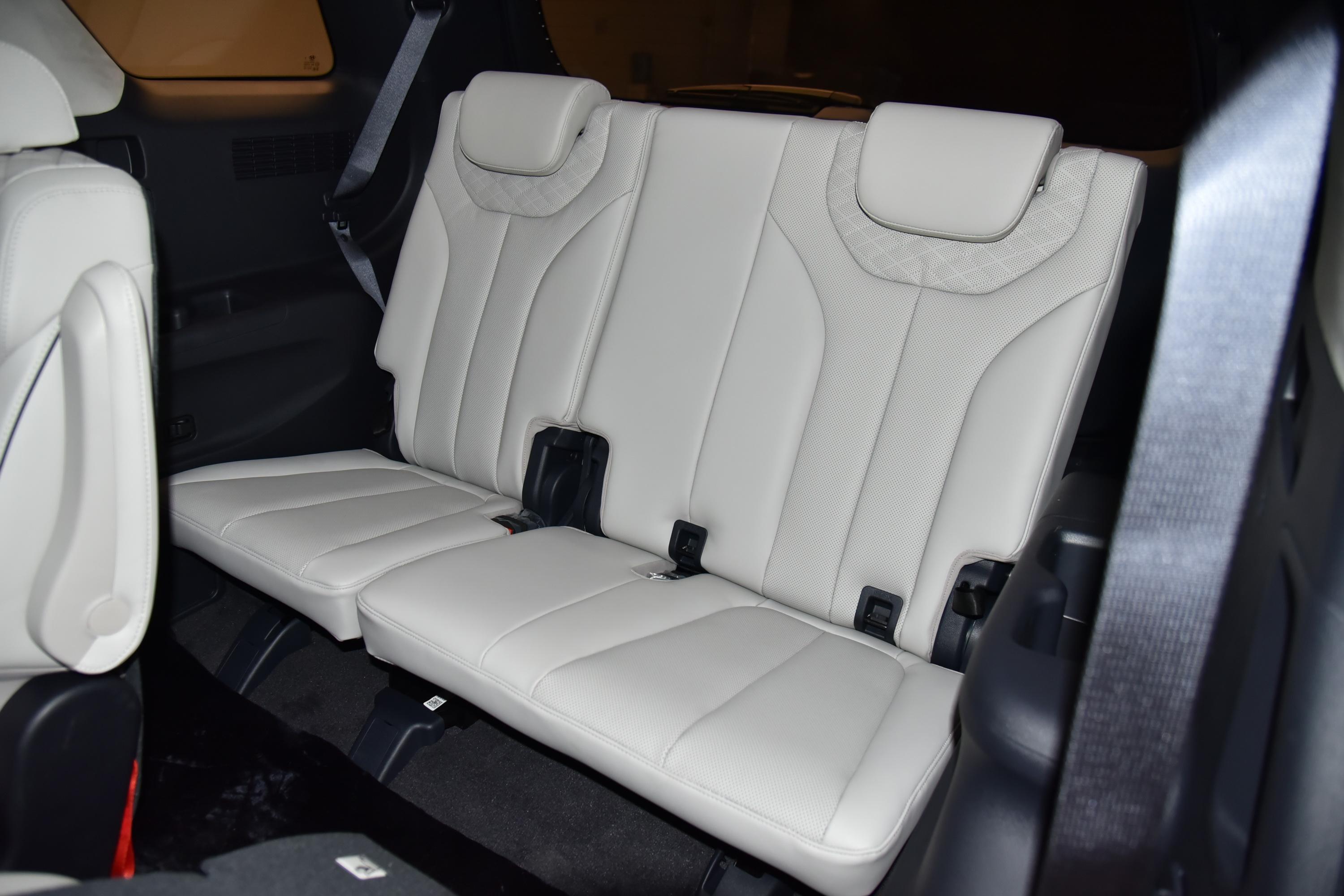 帕里斯帝车尾_座椅_气囊