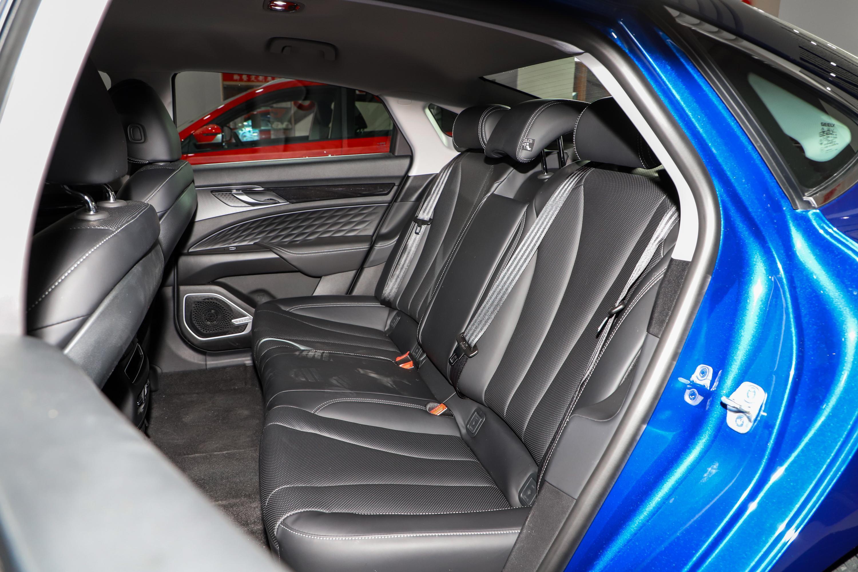 博瑞phev车尾-座椅-气囊-易车