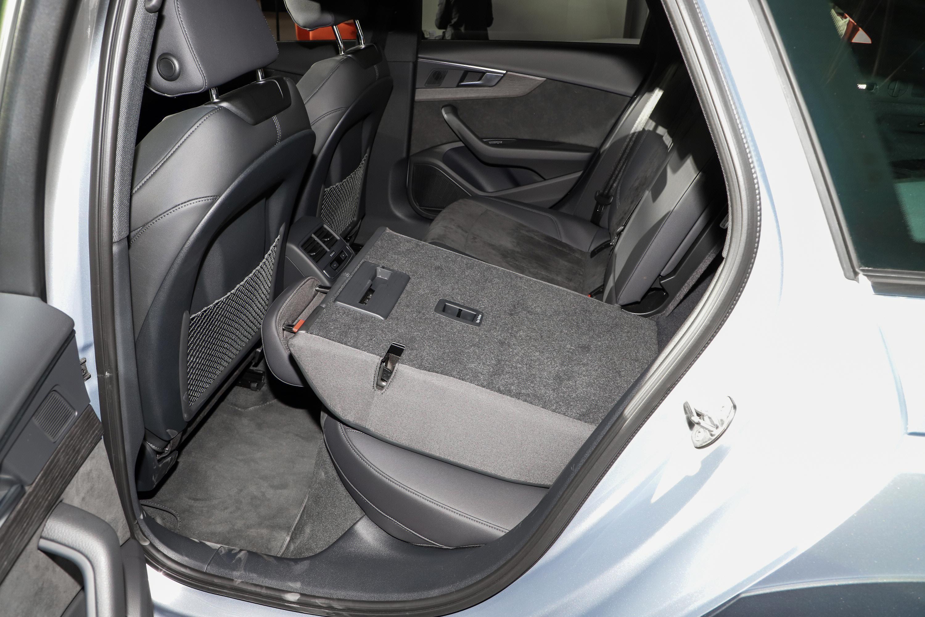 奥迪a4(进口)车灯_座椅_气囊