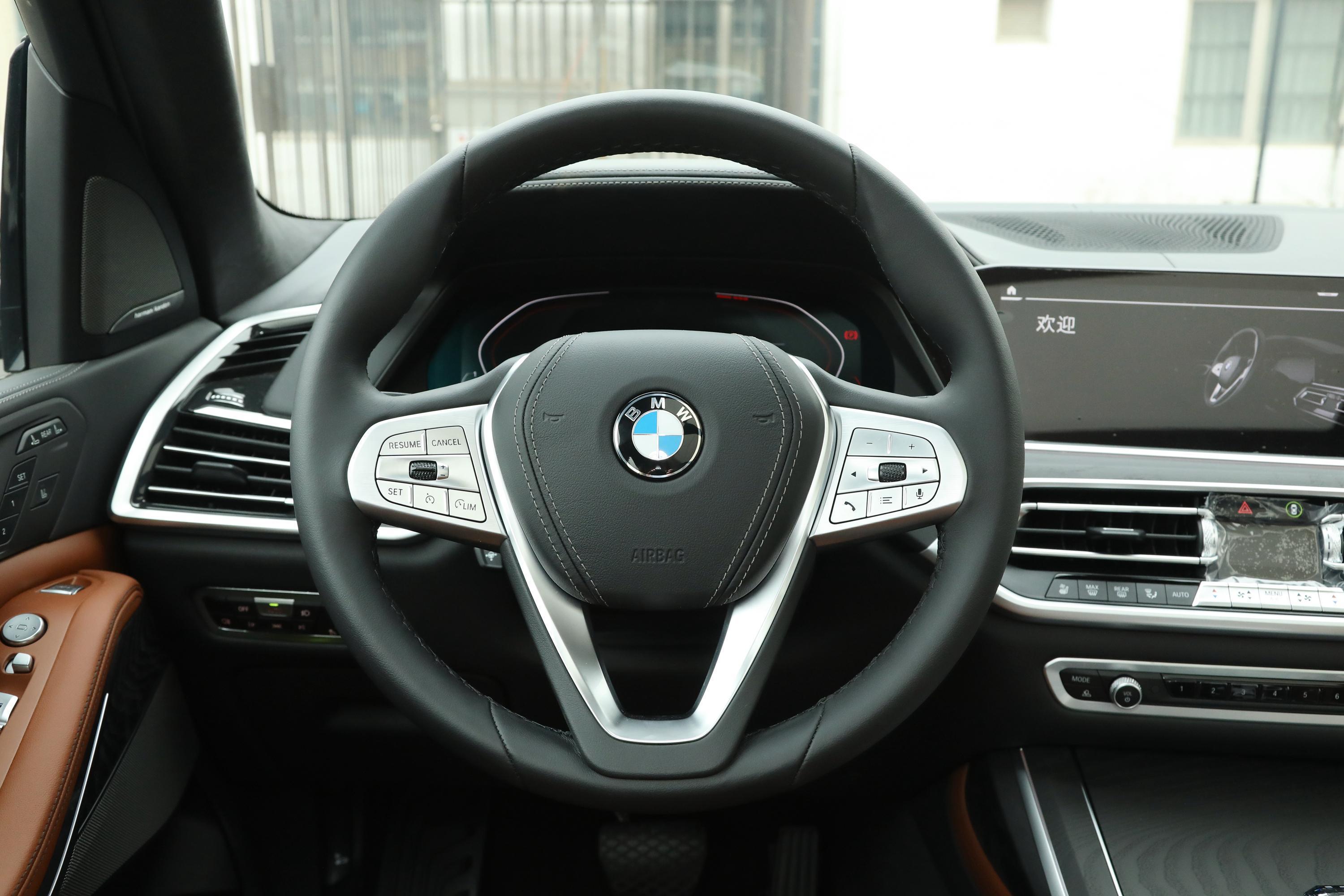宝马x7车身-方向盘-气囊-易车