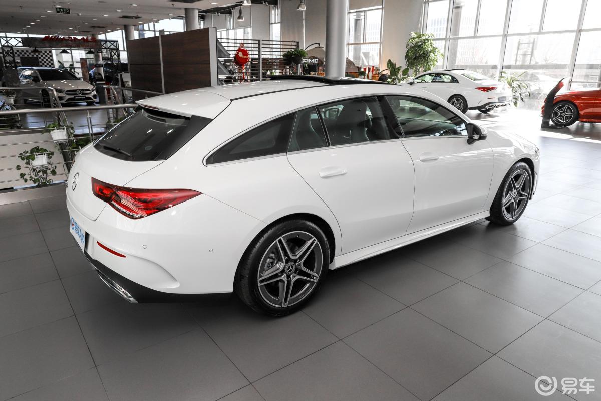 【奔驰cla级2021款cla 200 五门猎跑车正侧车头向右水平汽车图片-汽车