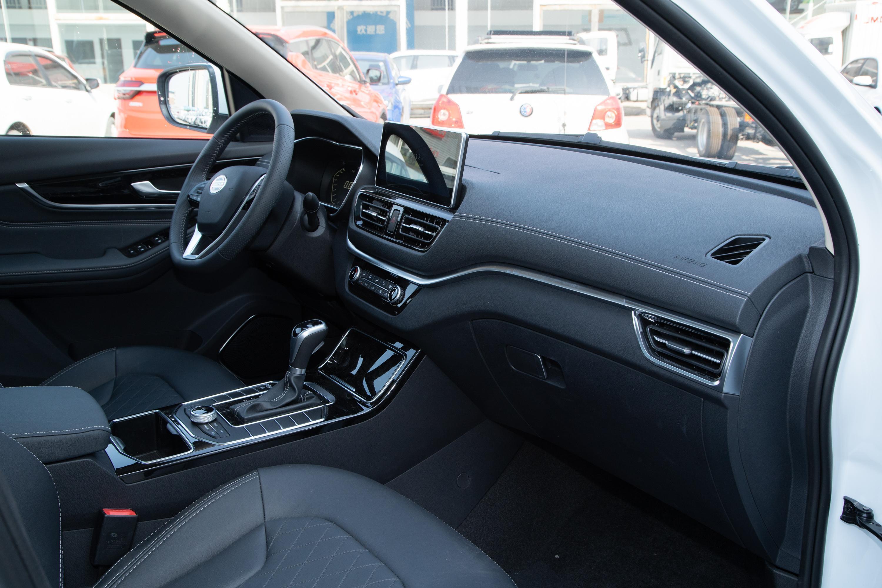 森雅r8车尾-座椅-气囊-易车