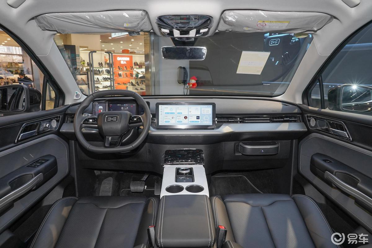 【爱驰u52021款pro内饰全景正拍汽车图片-汽车图片大全】-易车