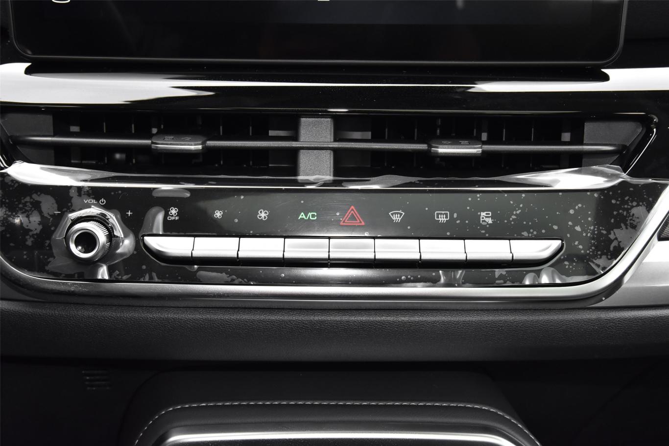 哈弗h6国潮版 1.5gdit 两驱冠军版空调