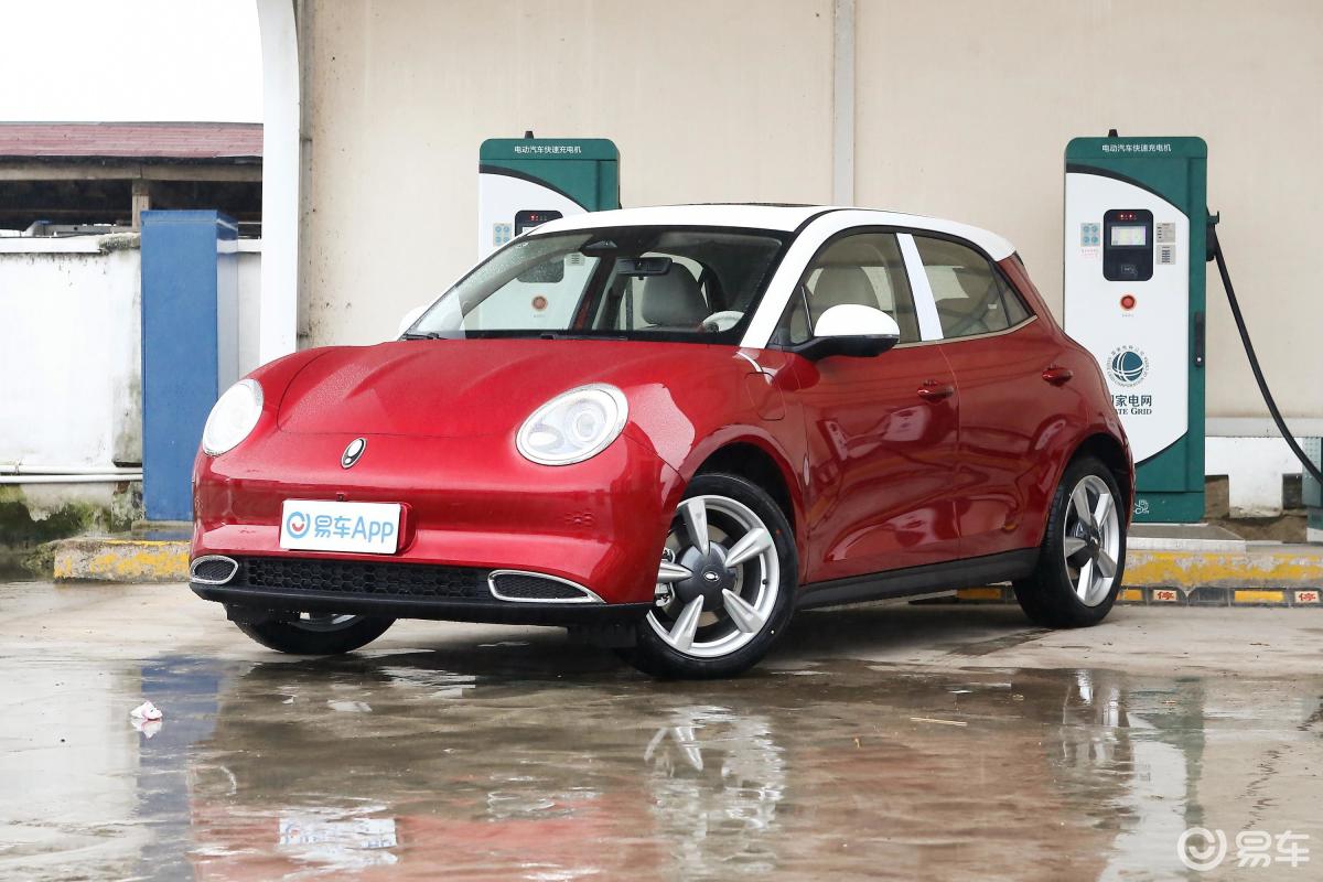 【欧拉好猫2021款400km 标准续航 维纳斯版 三元锂电池侧前45度车头向