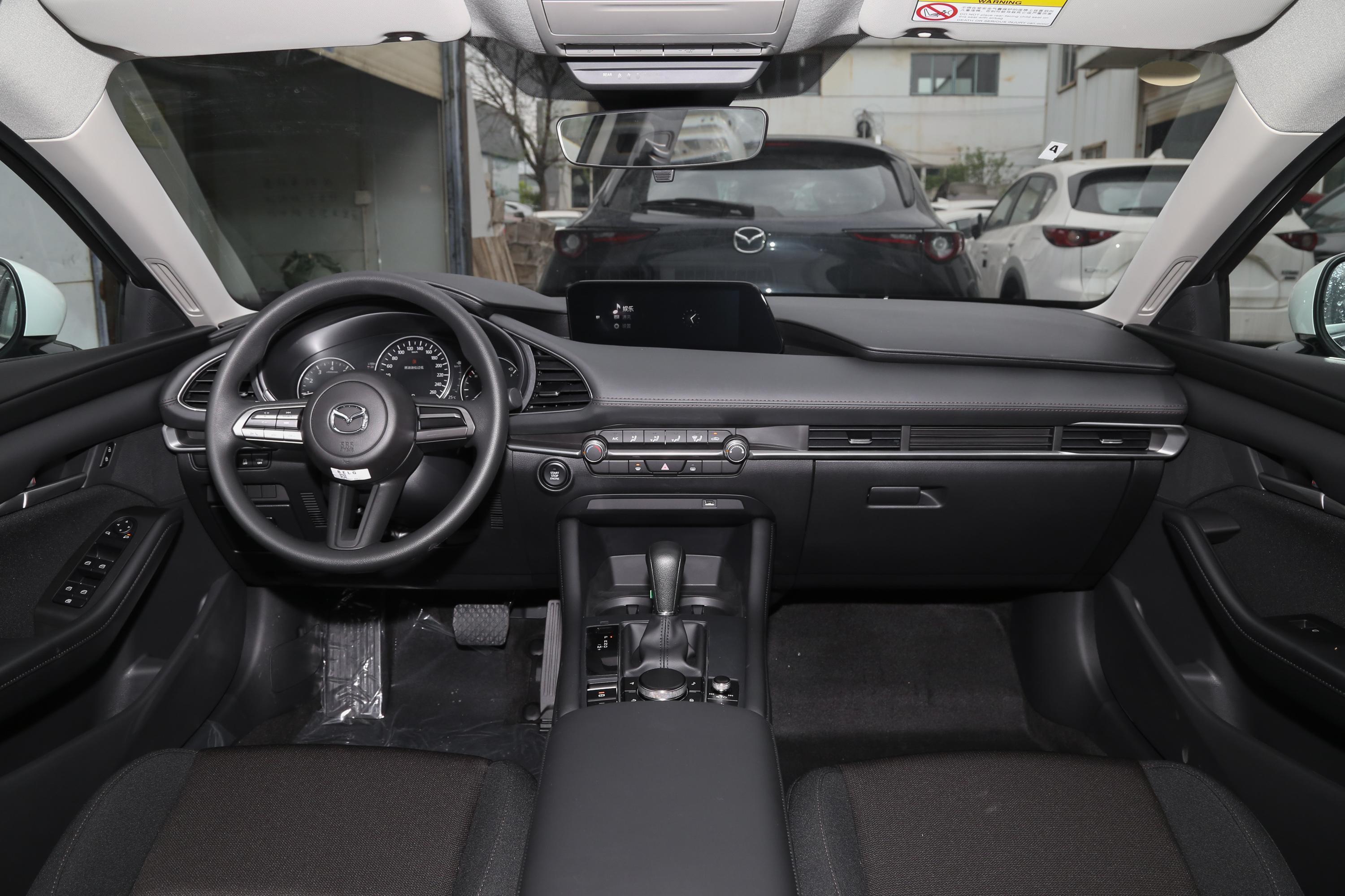 马自达3 昂克赛拉中控台-空间-动力-易车